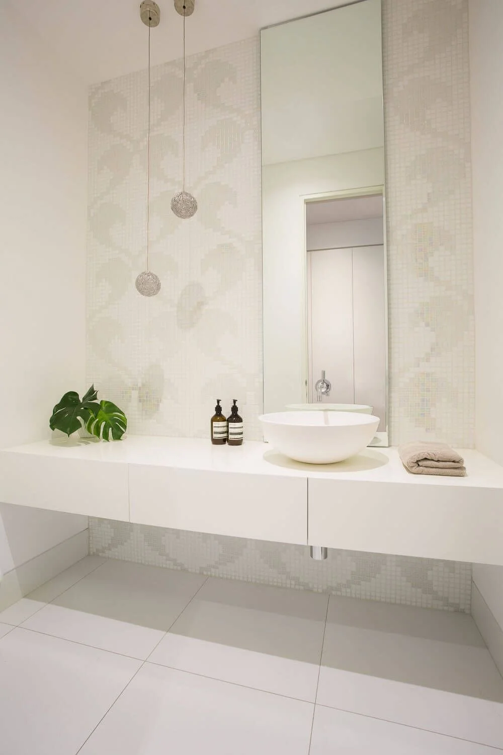 Mosaico | decoro Hearts White design by Carlo Dal Bianco | fonte Pinterest