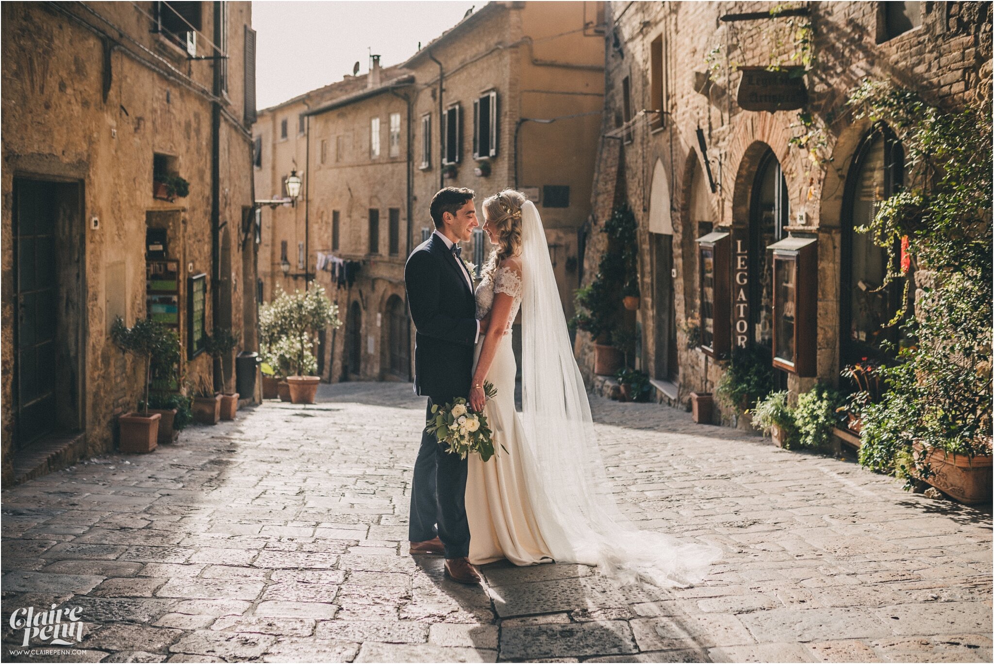 Volterra and Villa di Ulignano wedding Tuscany_0058.jpg