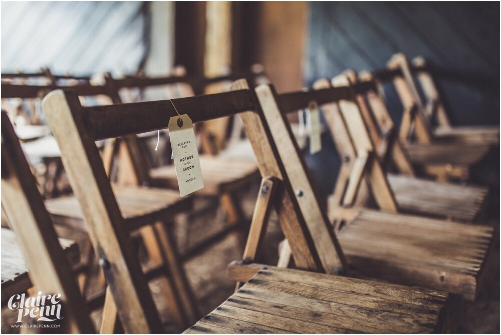 Creative, rustic North Hidden Farm barn wedding in Hungerford Berkshire_0005.jpg