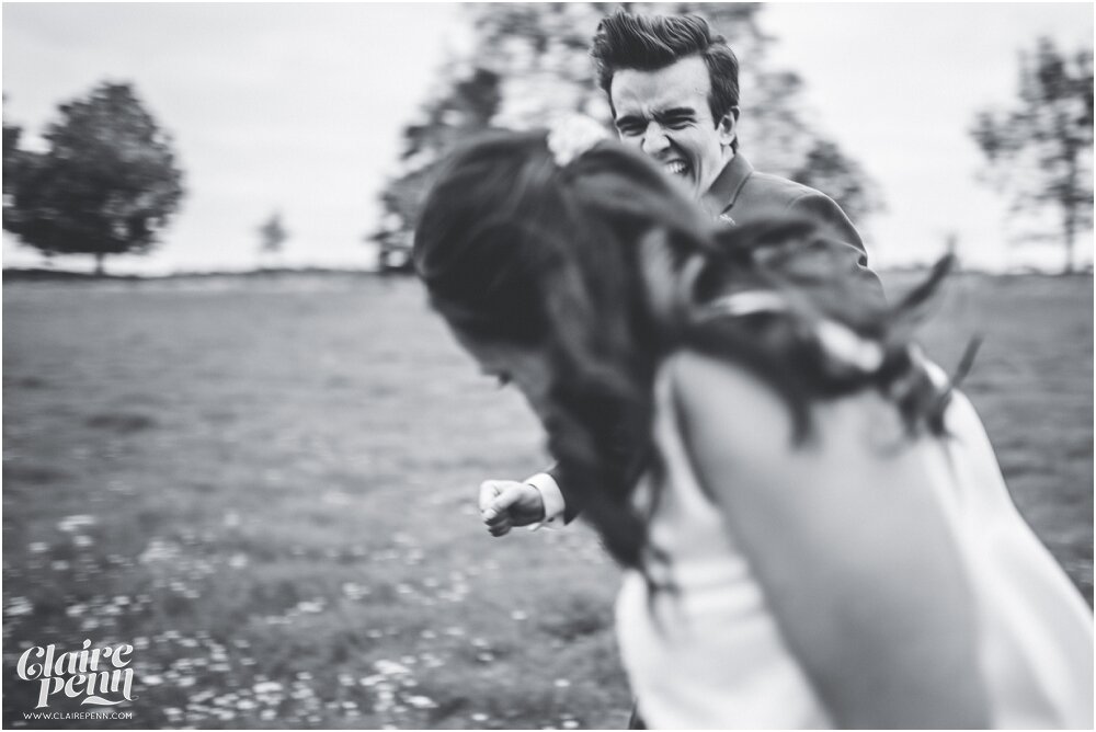 Creative, rustic North Hidden Farm barn wedding in Hungerford Berkshire_0062.jpg