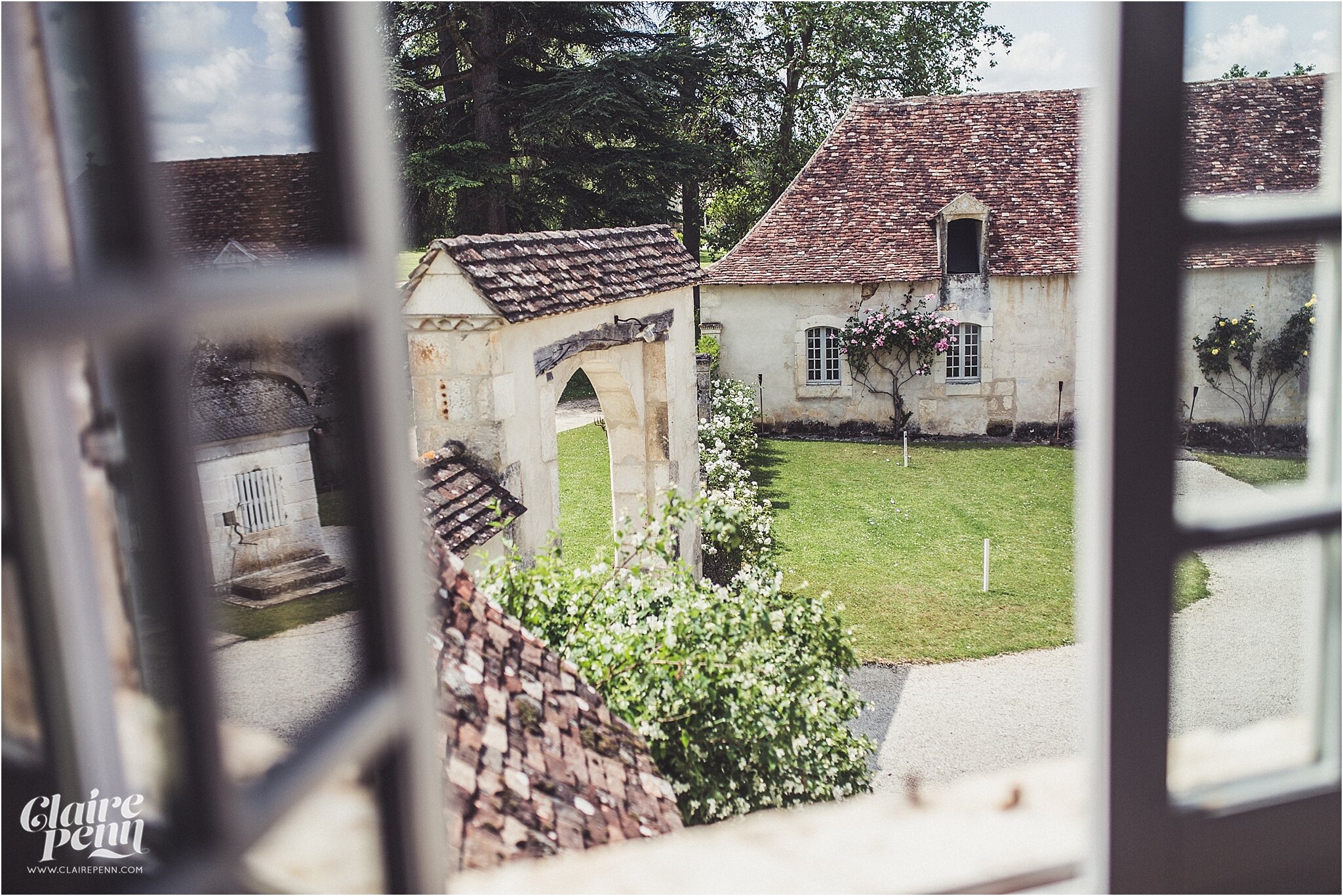 La Leotardie wedding Dordogne France_0008.jpg