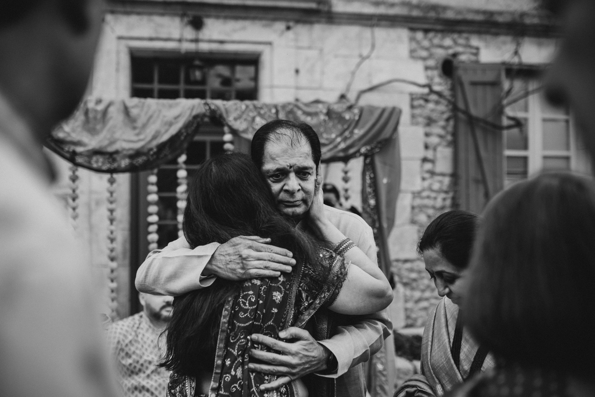 Sonam & David pithi ceremony Manoir de Longeveau France-018.jpg