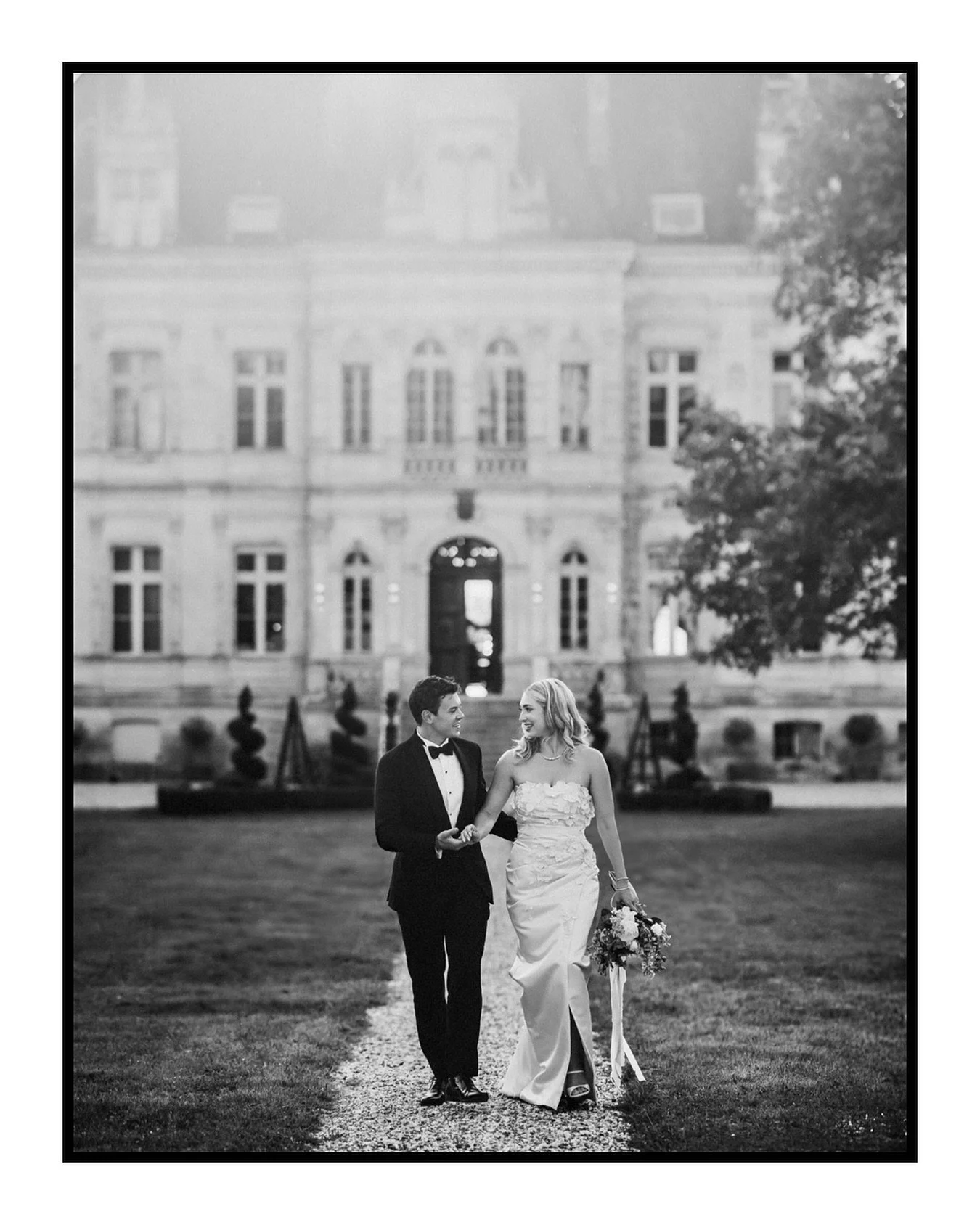 Destination weddings have a different energy and after years of shooting all over Europe, I know exactly how to make it feel effortless.

From grand light-drenched ch&acirc;teau gardens to hilltop ceremonies in Tuscany, I&rsquo;ve worked in every kin