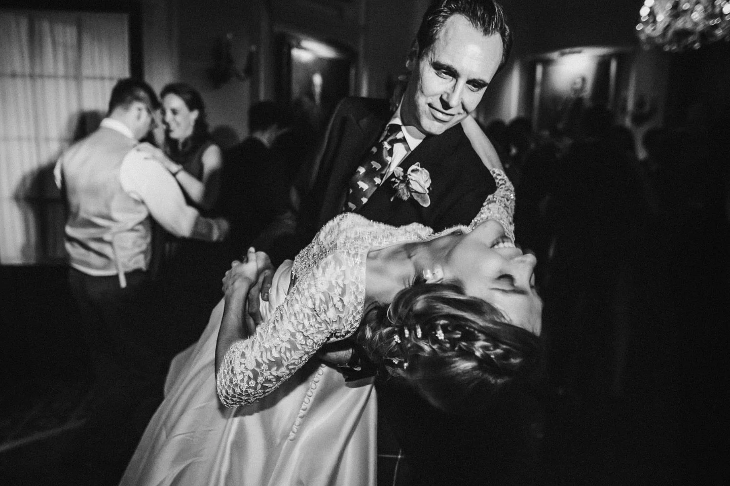 Another London wedding in the diary for 2026 ✨

The city is always magic -  champagne terraces in summer, candlelight in winter, history in every corner.

This frame from Alice &amp; Tom&rsquo;s day is still a favourite. 

Pure joy, love and elation.