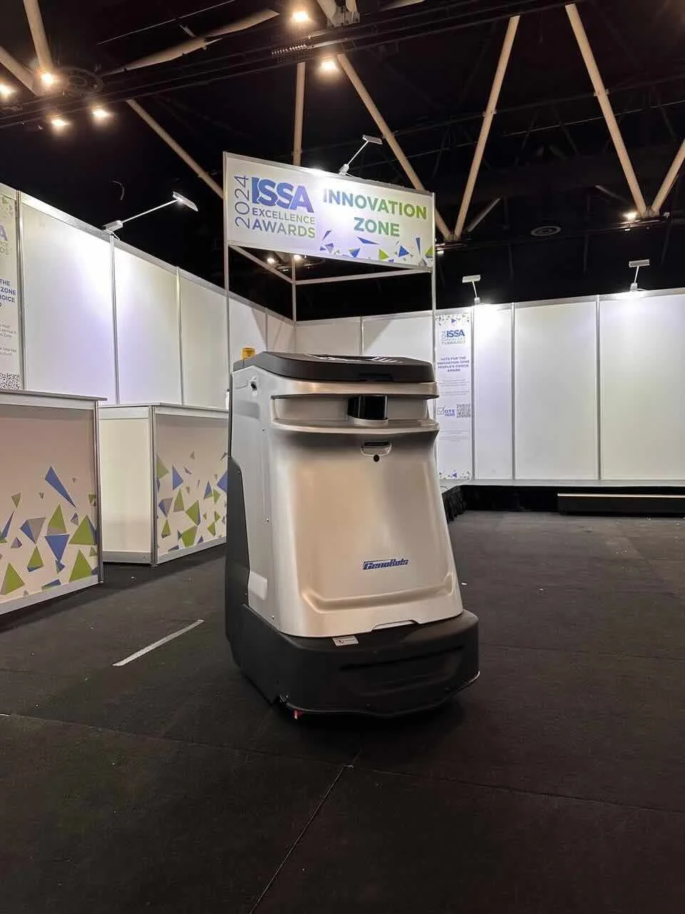 SP50 Wins ISSA Excellence Award (Innovation) for Large Equipment at ISSA Cleaning &amp; Hygiene Expo 2024 in Sydney, Australia
