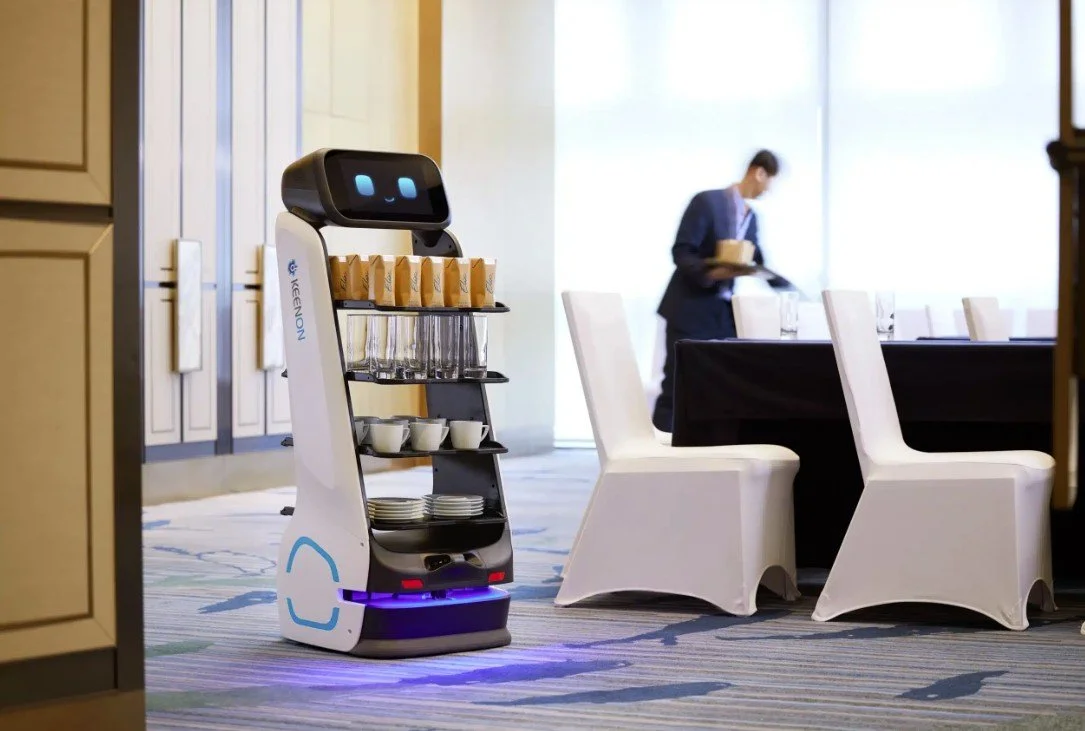 T9 Robot 8.jpg