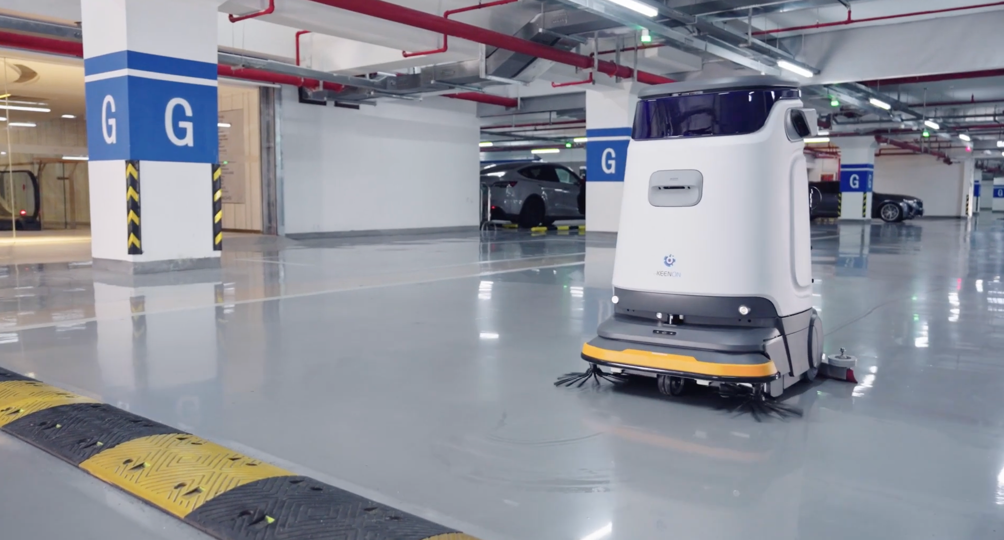 Keenon C55 Robot Carpark.png