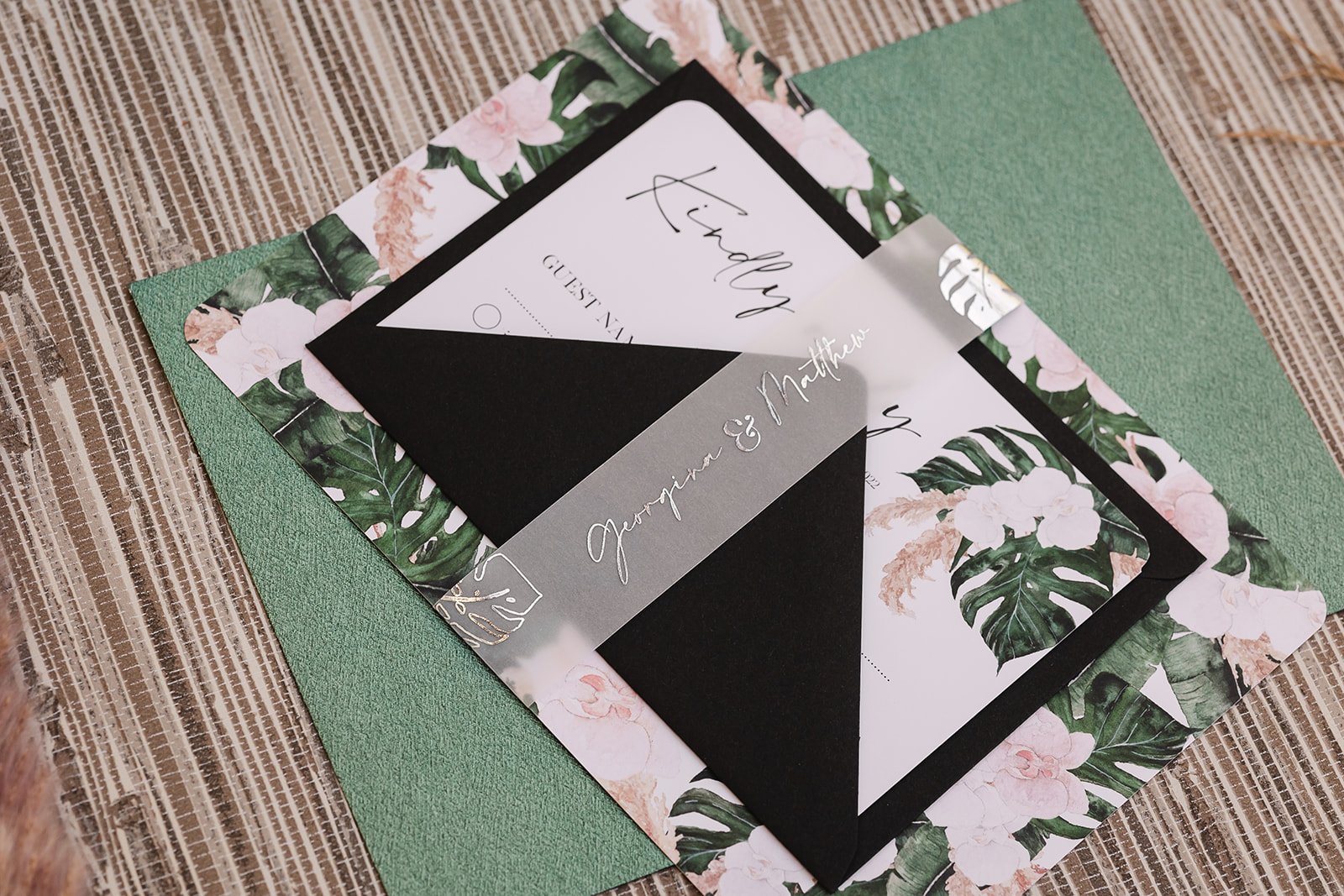 Tropical-Palms-wedding-stationery-Ink-and-Heart-19.jpg