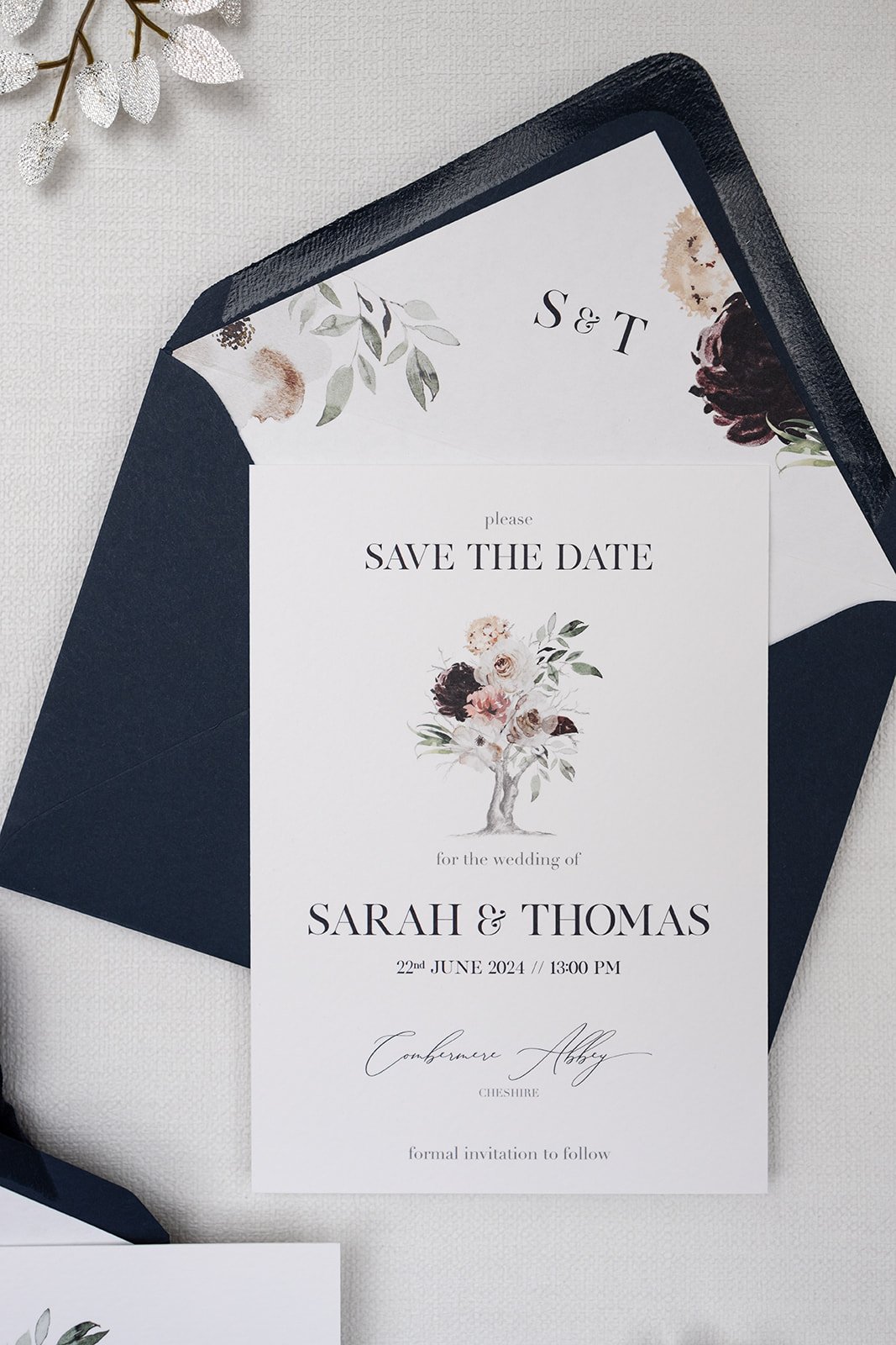 Splendour Save the Date with lined 'Classic Navy' envelope