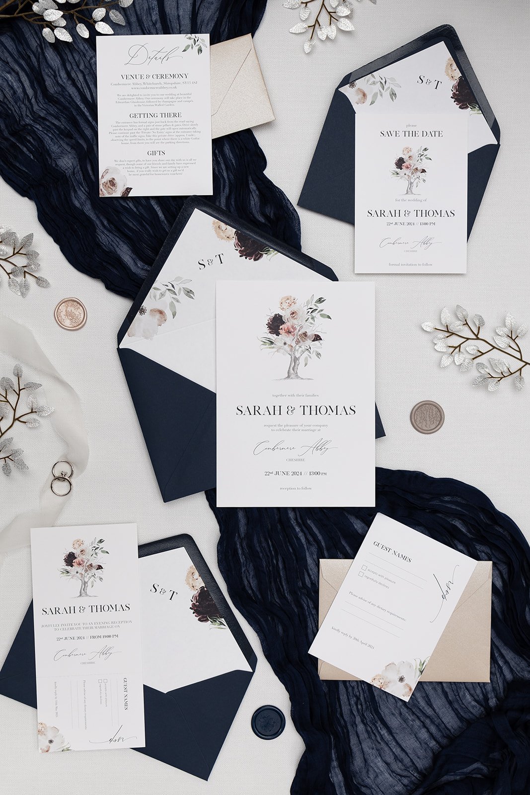 Splendour collection with lined 'Classic Navy' envelopes