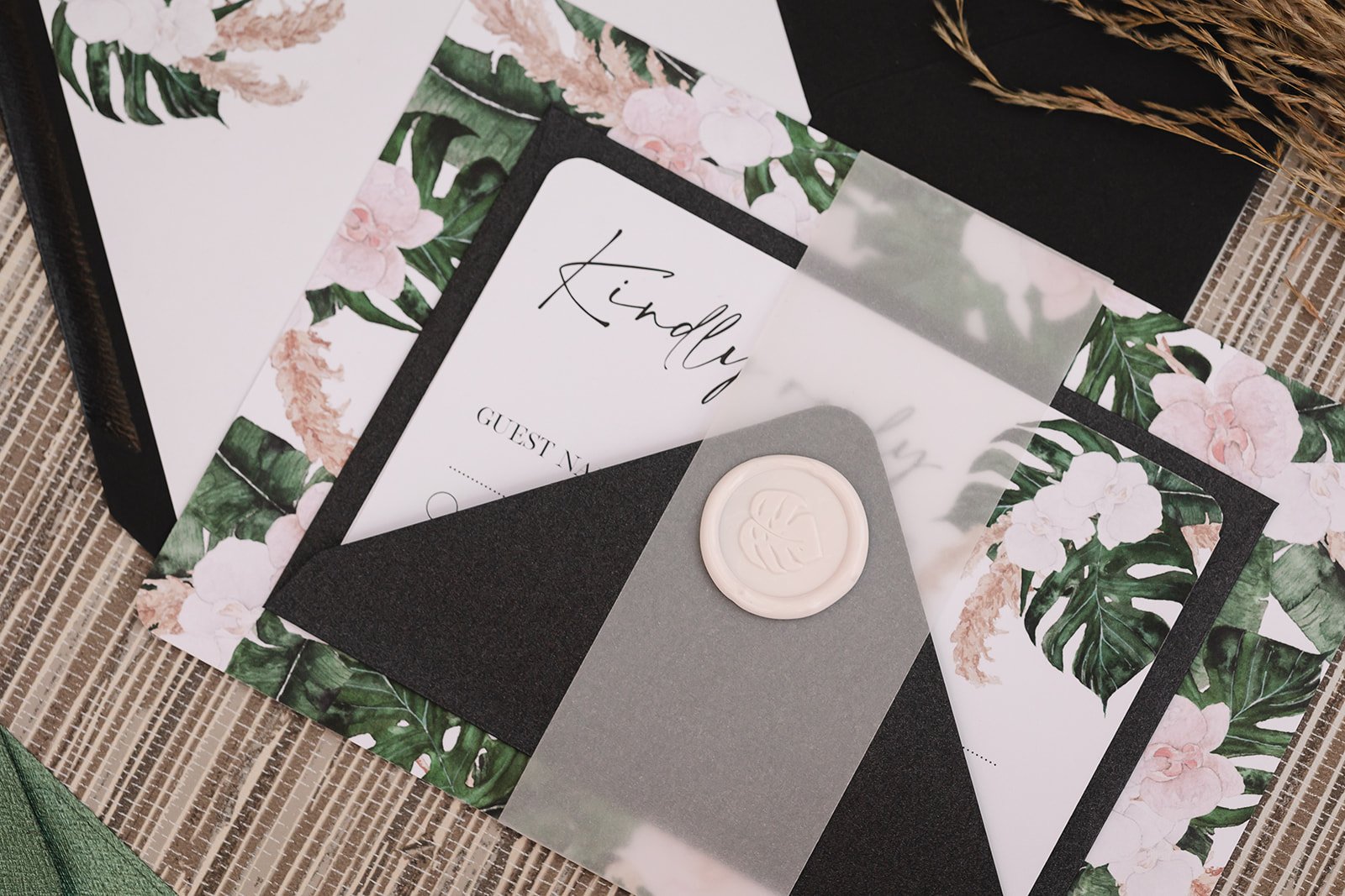 Tropical-Palms-wedding-stationery-Ink-and-Heart-40.jpg