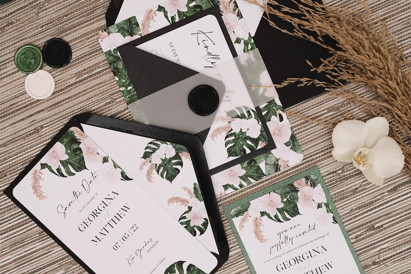 Tropical-Palms-wedding-stationery-Ink-and-Heart-45.jpg