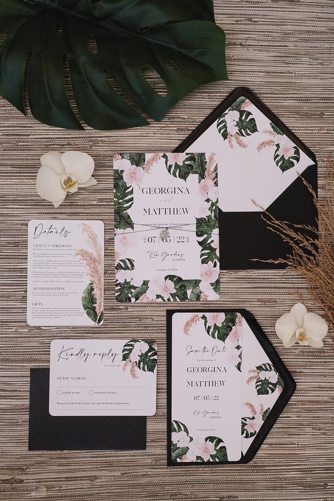 Tropical Palms Charmed Invite™ collection