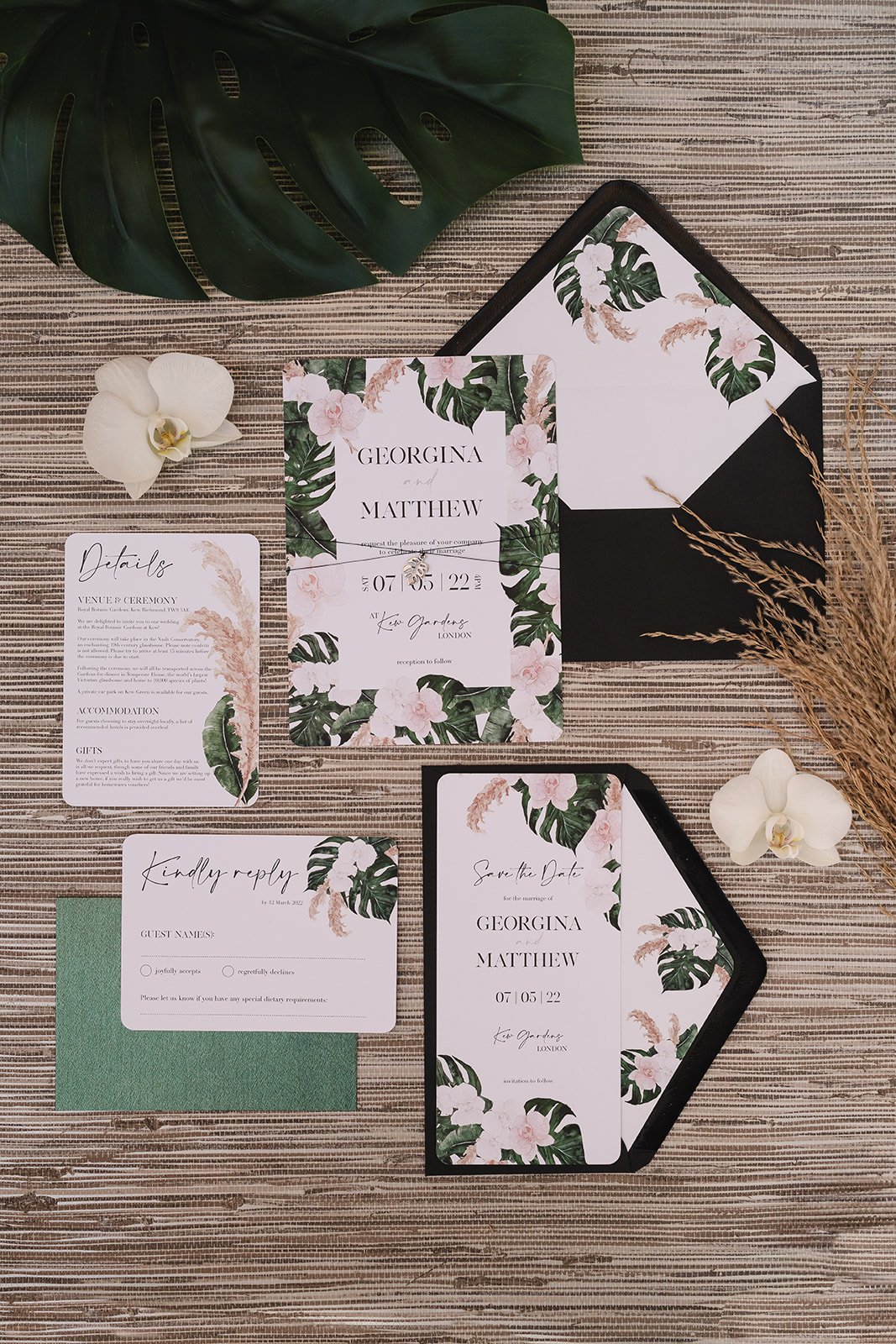 Tropical Palms Charmed Invite™ collection