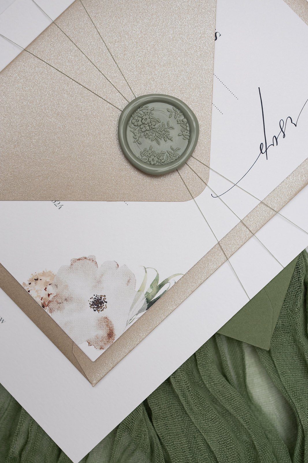 Invite with pearlescent 'Sheen' envelope and Bouquet design wax seal in 'Sage'