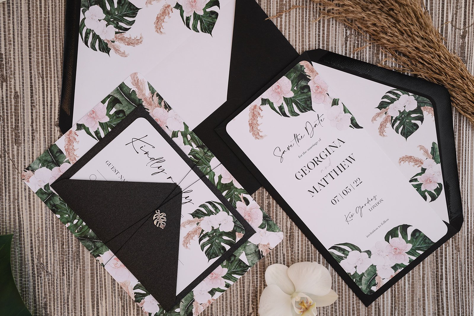 Tropical-Palms-wedding-stationery-Ink-and-Heart-26.jpg