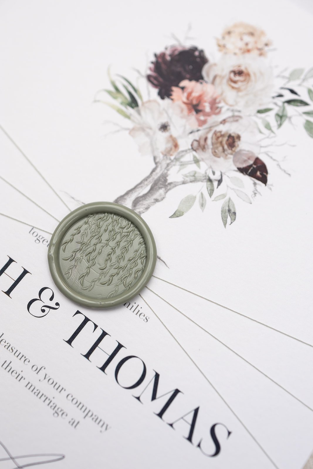 Invite with Willow design wax seal in 'Sage'