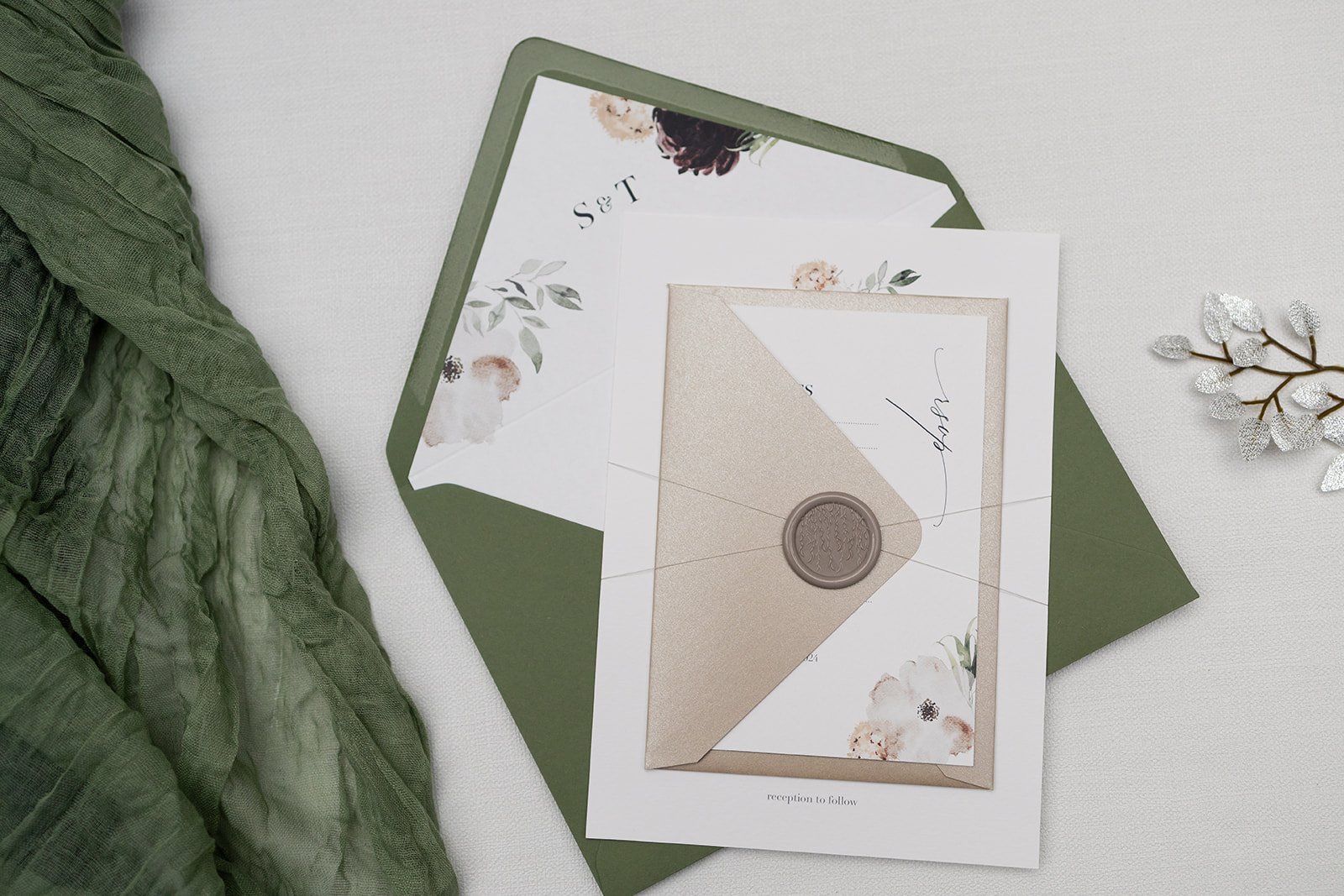 Day invite and RSVP with 'Sheen' RSVP envelope and main invite envelope in 'Meadow' with liner. Shown with Willow design wax seal in 'Clay'
