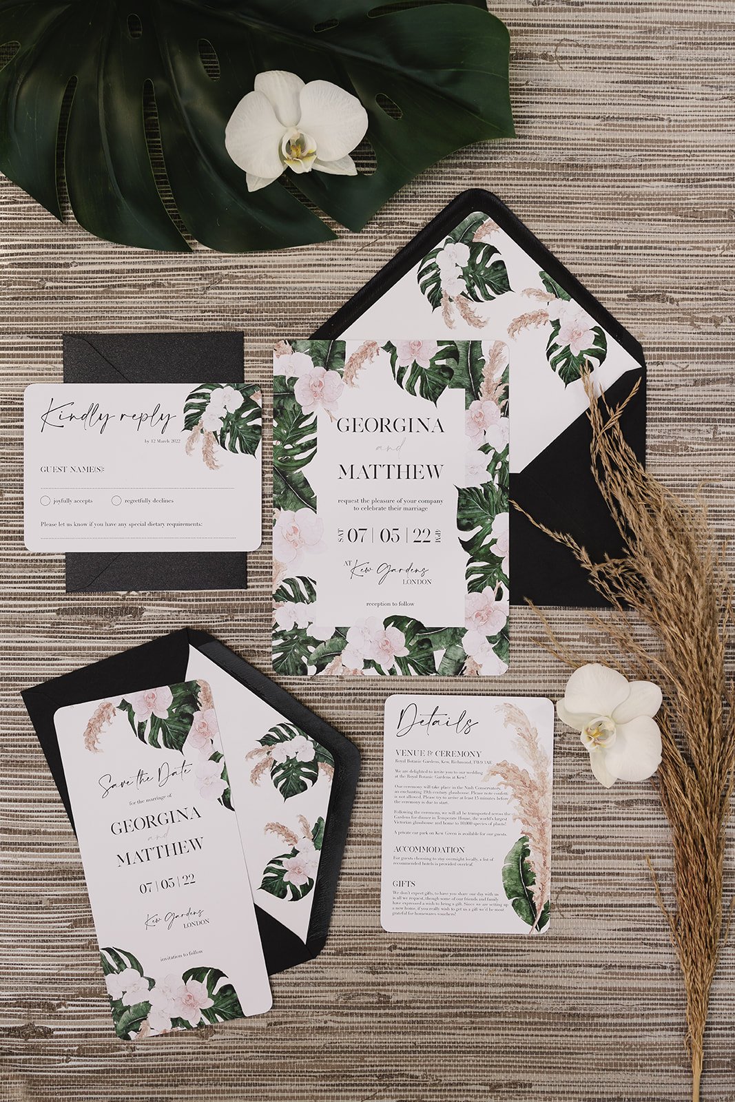 Tropical Palms collection