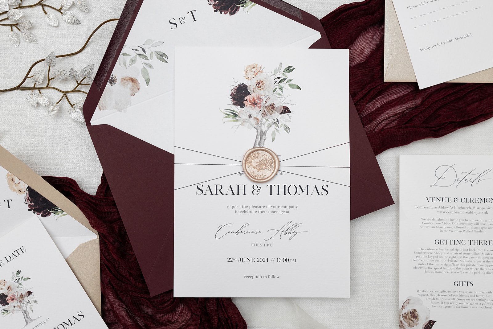 Day invite with lined 'Claret' envelope and Bouquet design wax seal in 'Pearl'
