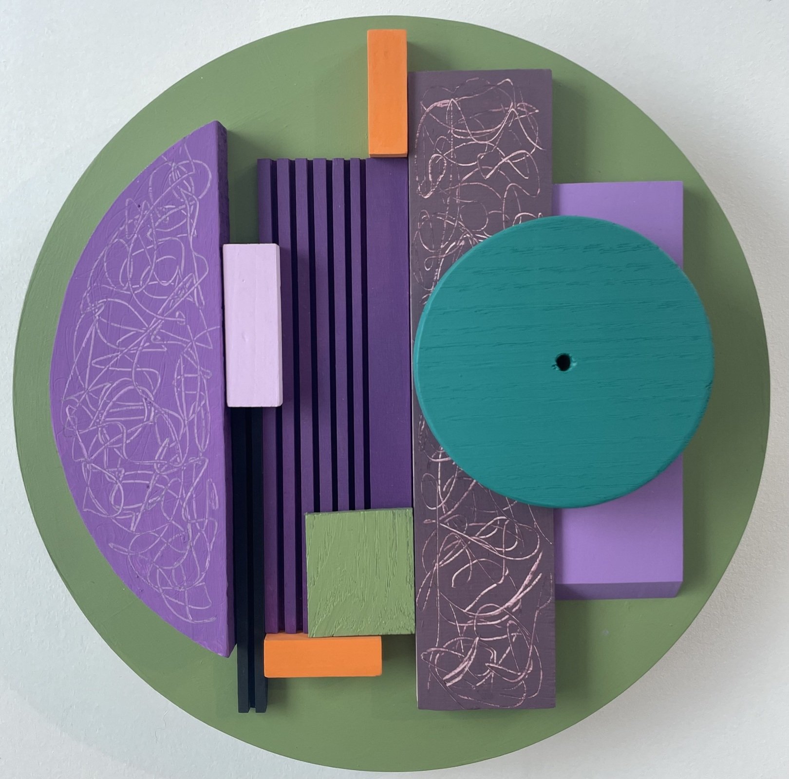 Nancy_Benoy_offcuts and acrylic on tondo_Peas and Carrots.jpg