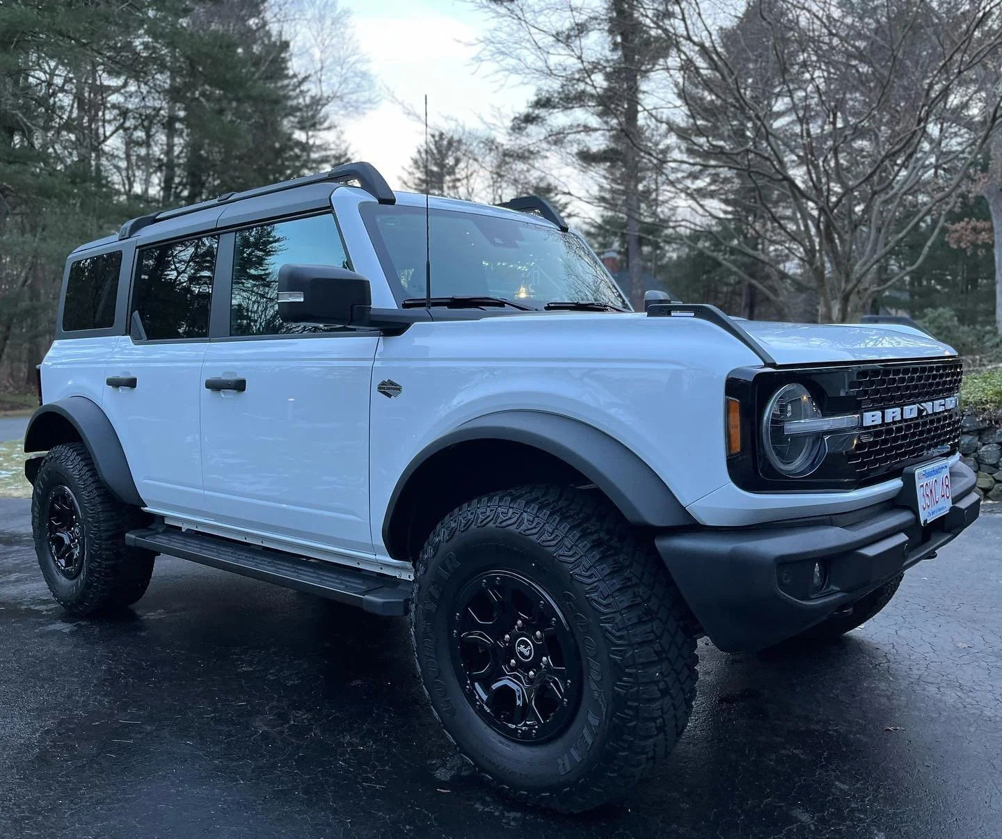 This Ford Bronco received a Full Interior &amp; Exterior Detail ✨