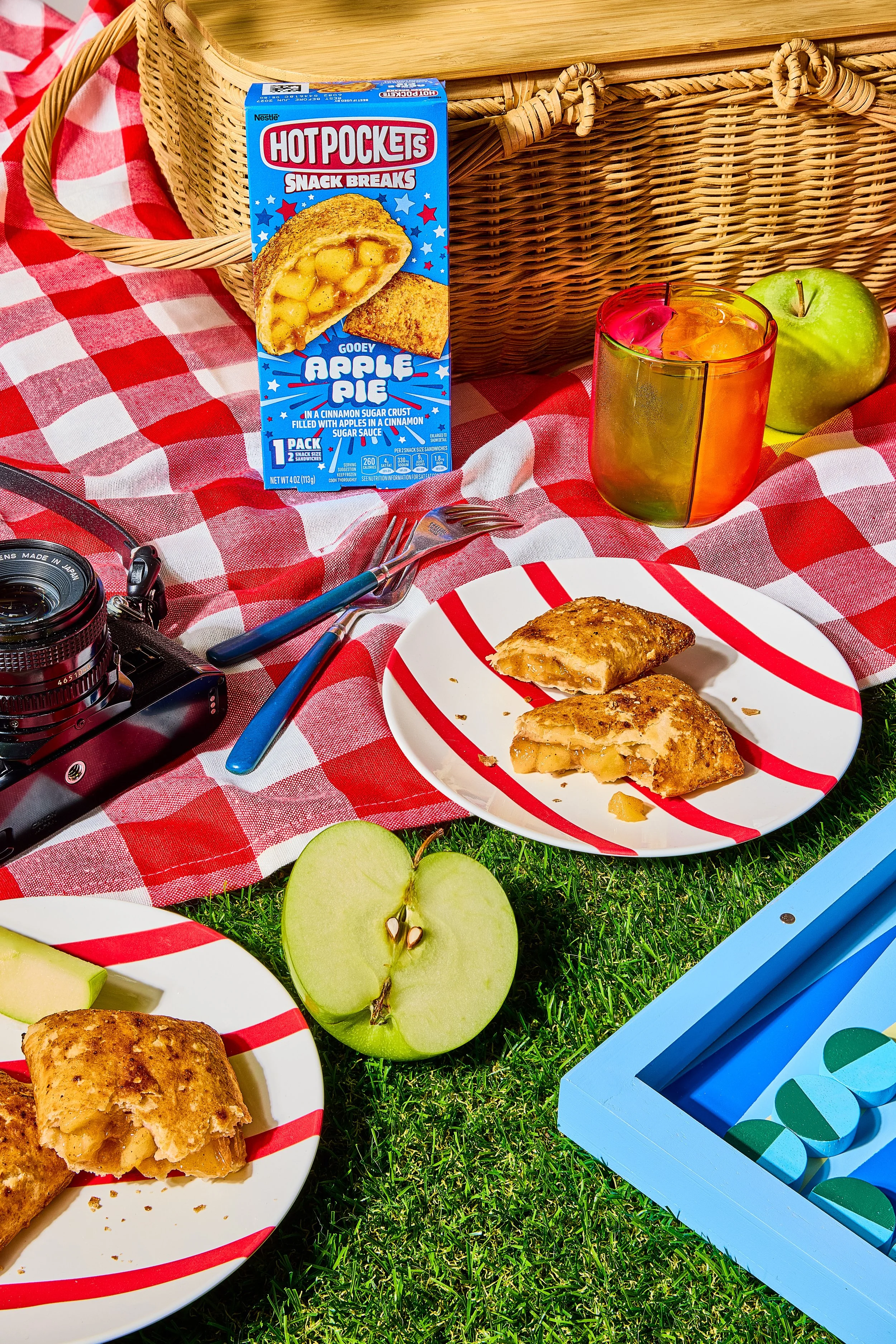 Hot_Pockets_-_Final_Picnic_Stacked.jpg