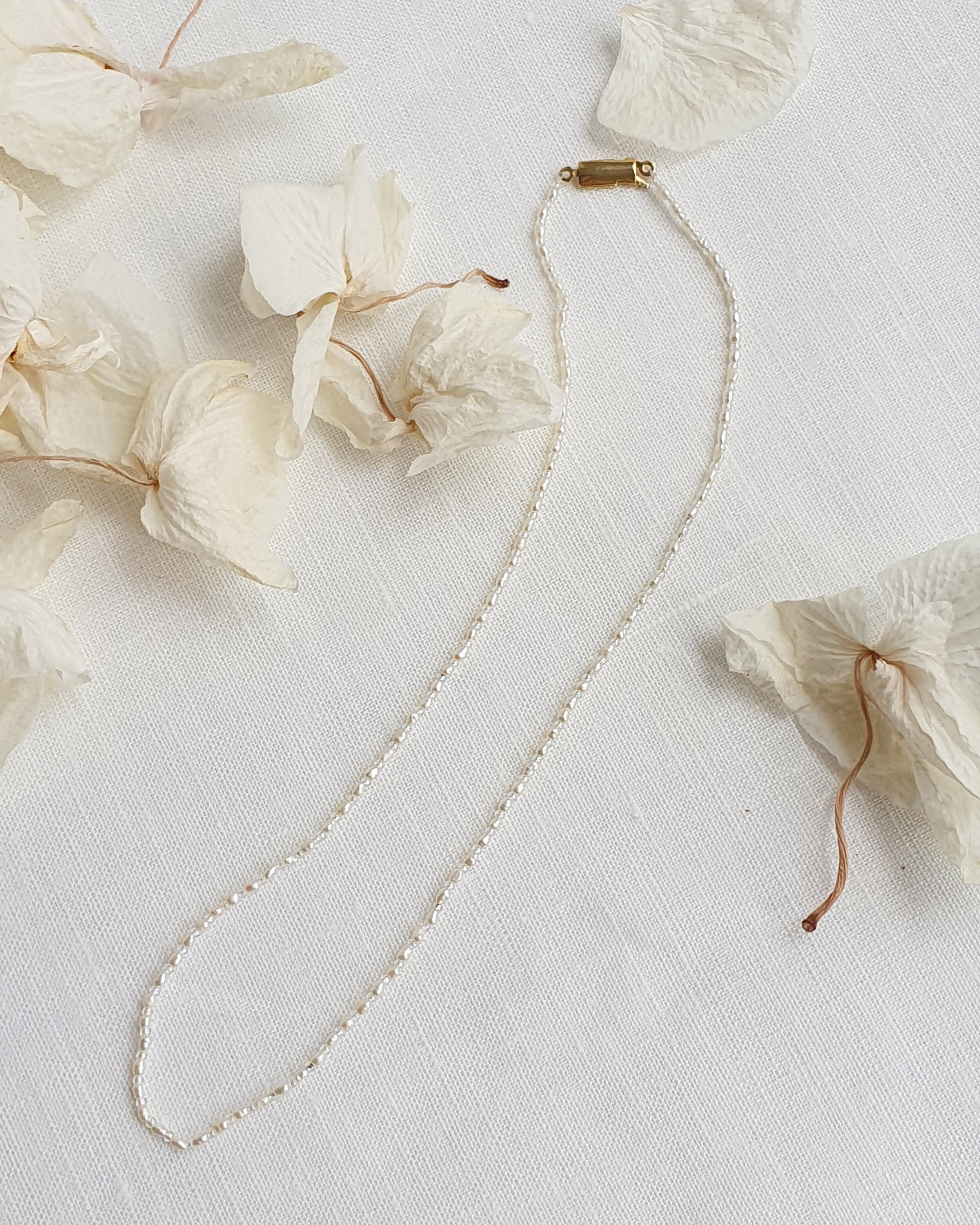 Handmade necklace with freshwater pearls and Miyuki glass beads — LIEN