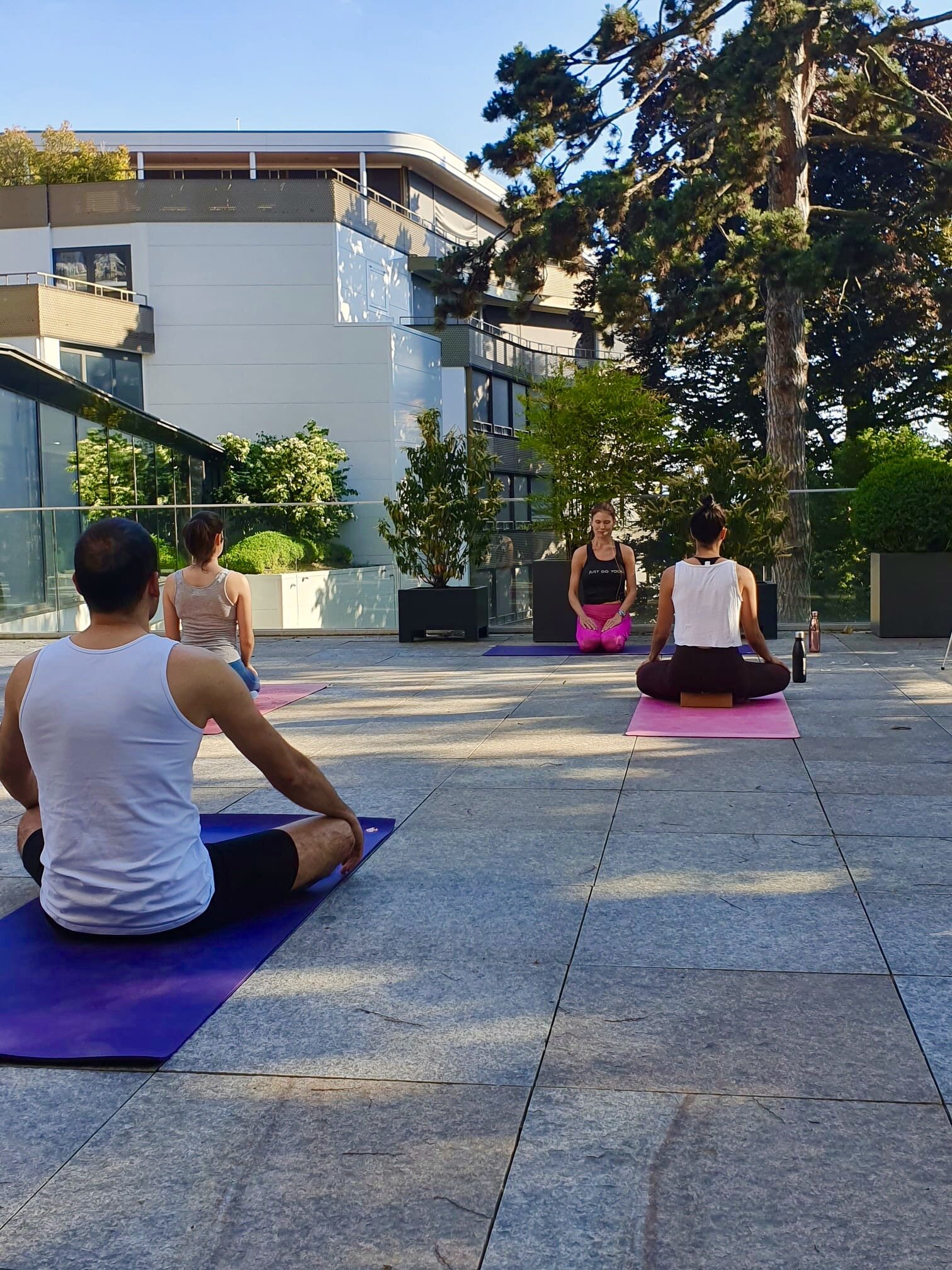 Cours de yoga en groupe à Lausanne