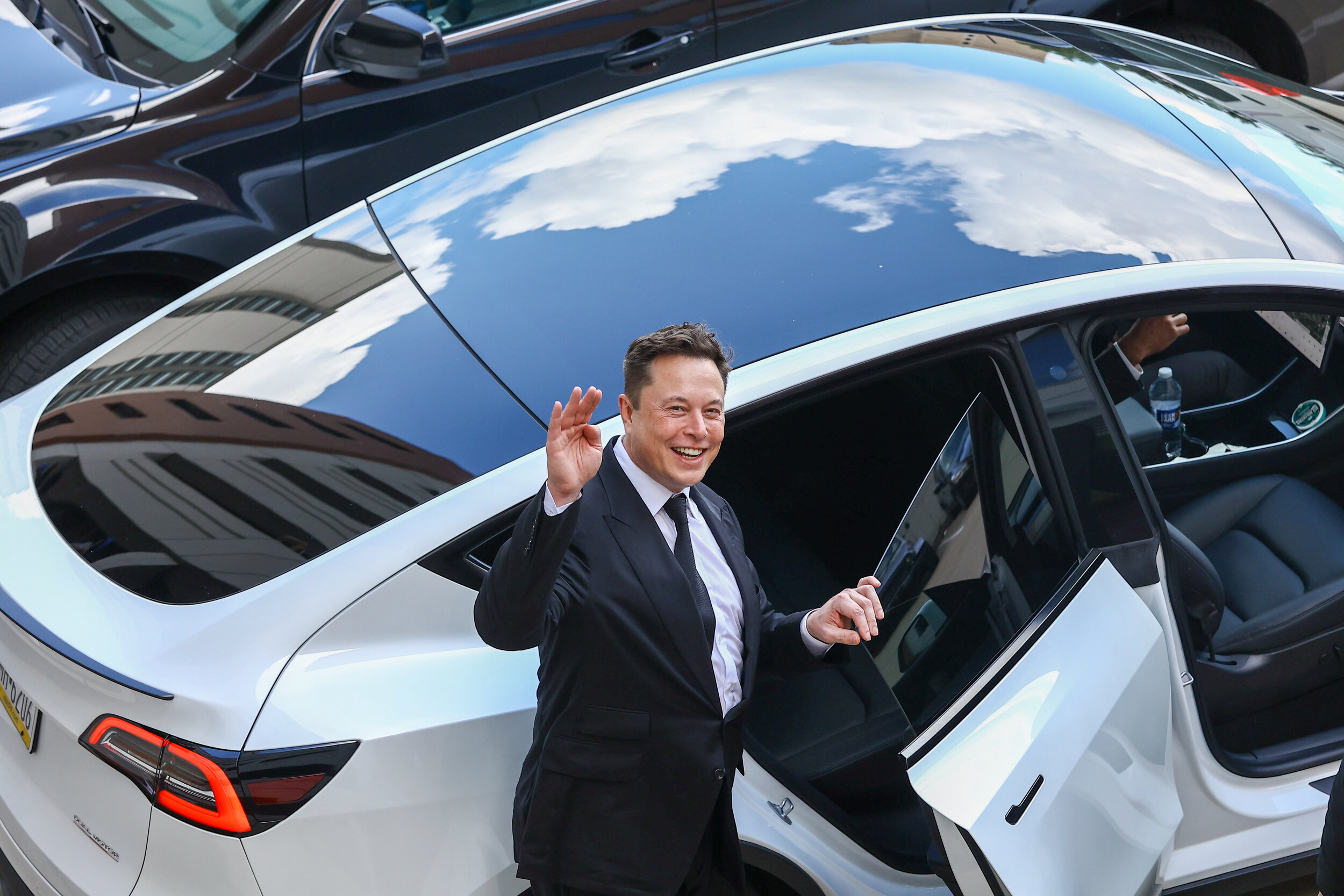 Tesla CEO Elon Musk leaves the Leonard L. Williams Justice Center in Wilmington, Delaware on Monday, July 12, 2021. Musk took the witness stand to defend his company's role in the 2016 acquisition of ailing solar company SolarCity.