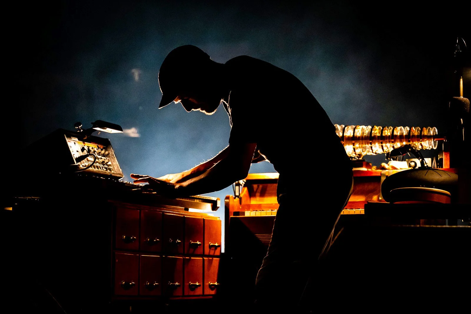 20230510-Par-pa-fotografie-OOR-NilsFrahm-TivoliVredenburg-3477-1OOR.jpg