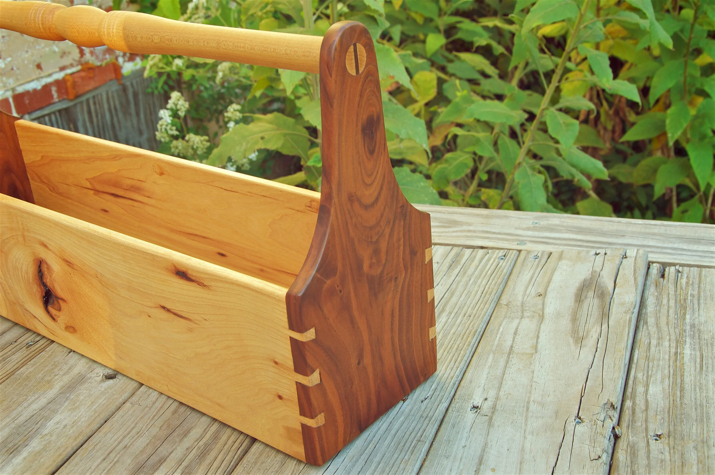 HickoryToolboxEnd1.jpg