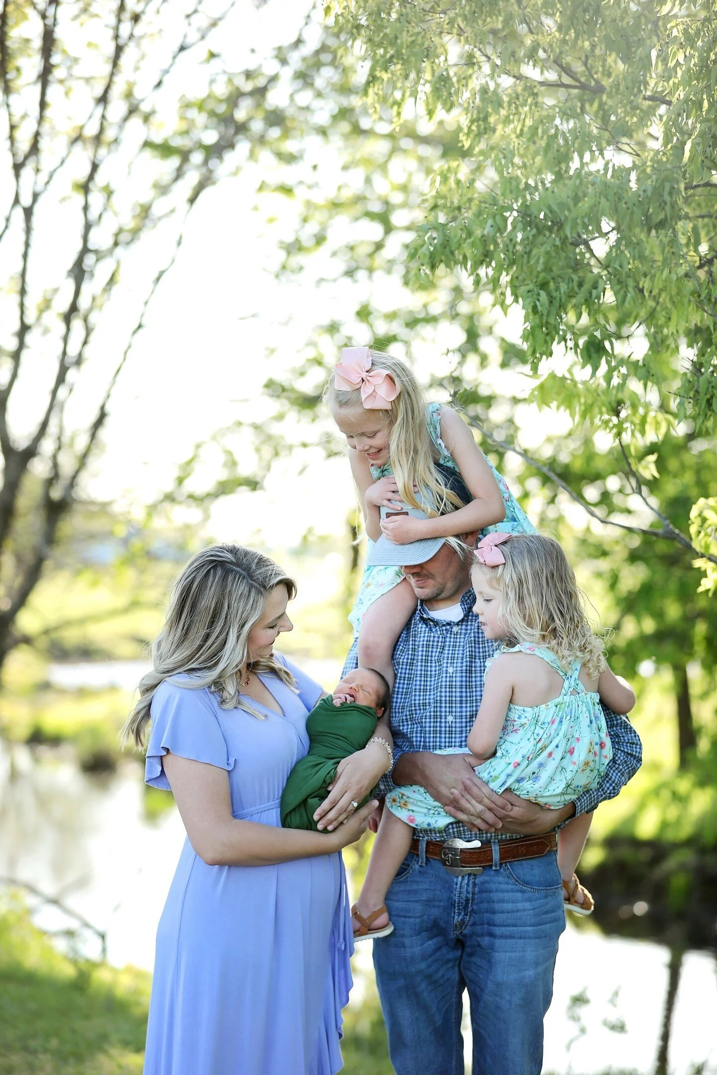Everyone is pretty smitten with baby Jennings + I don't blame them. He's a cutie! 
*
*
*
*
*
#brittanycoffeephotography #farmfamily #farmfamilyphotos #oklahomaphotographer #ruralcouple #missouriphotographer #tulsafamilyphotographer #pittsburgfamilyph