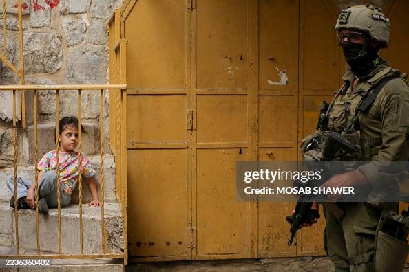 gettyimages-2236360402-594x594.jpeg