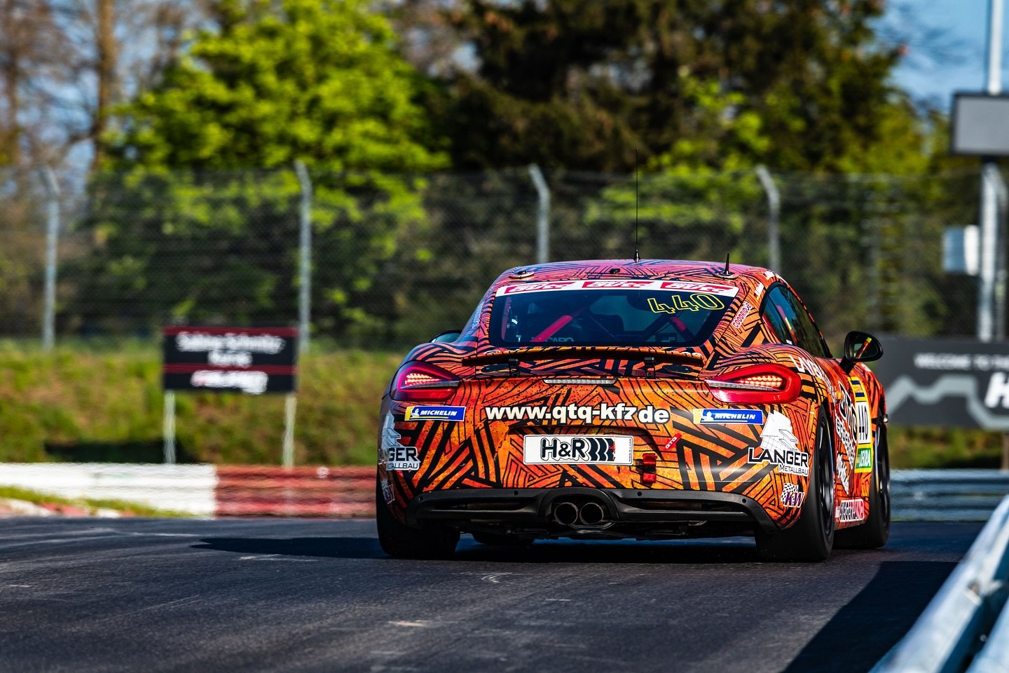 @qtq_raceperformance Porsche Cayman at NLS2

📸 for @gruppec_photography 

#nring #nringinfo #24hnurburgring #n&uuml;rburgring #nordschleife #gr&uuml;neh&ouml;lle #greenhell #carporn #caroftheday #carswithoutlimits #carsofinstagram #supercar #sportsc