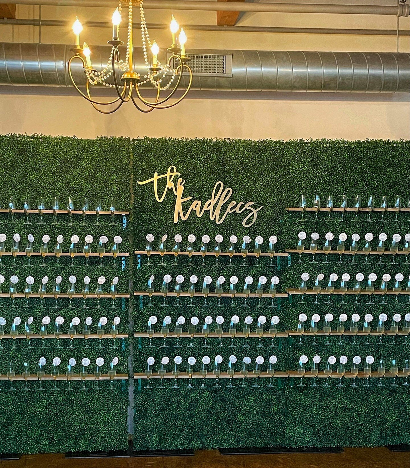 A champagne wall for escort cards? Always a yes! 🥂 
#cityviewloft #lmcaters #champagnewall #loftwedding #cheers 
.
.
.
.
#eventdecor #eventdesign #realwedding #wedding #happilyeverafter #weddinginspo #weddinginspiration #chicagowedding #mychicagopix