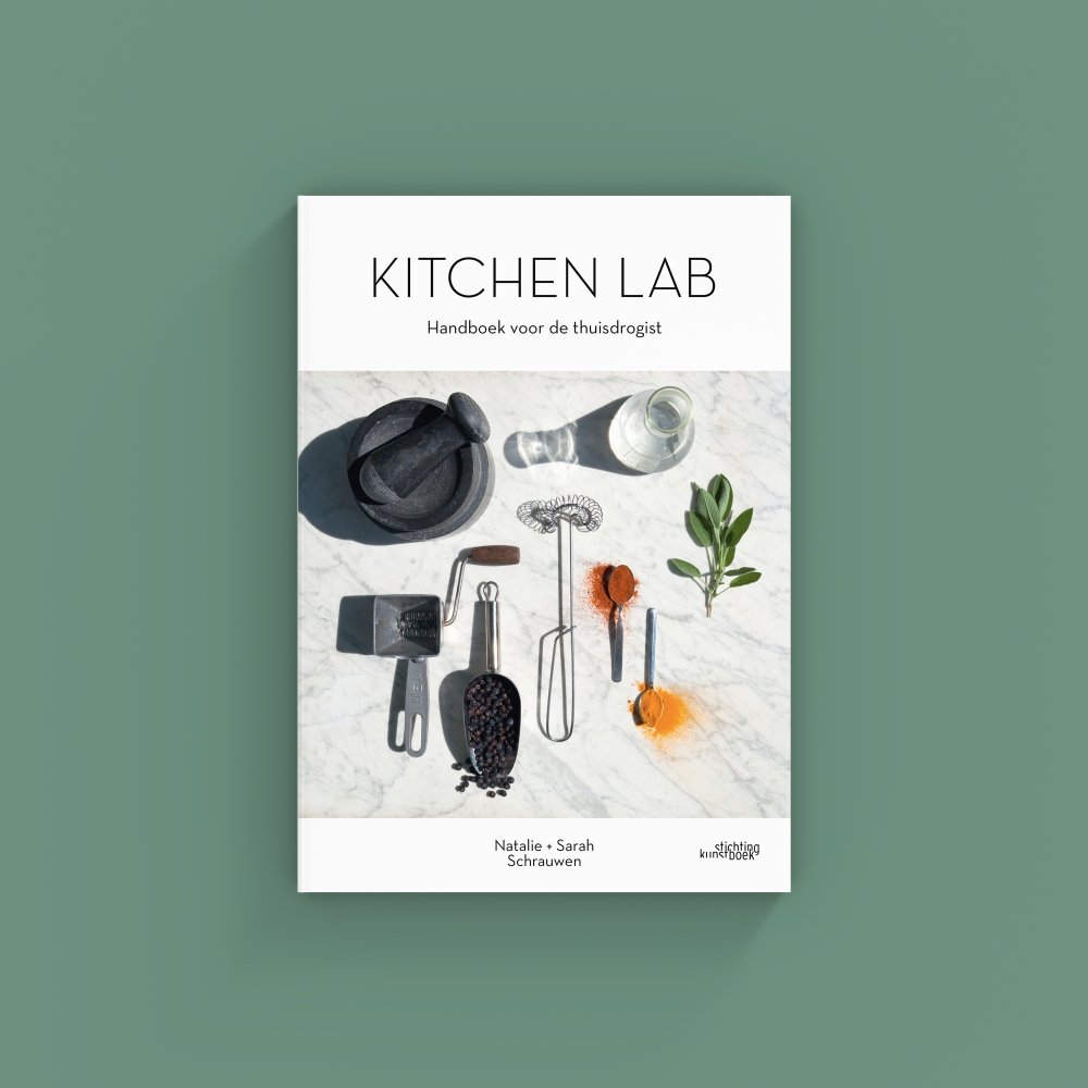 KitchenLab_4eDruk_cover_MOCKUP_LR.jpg