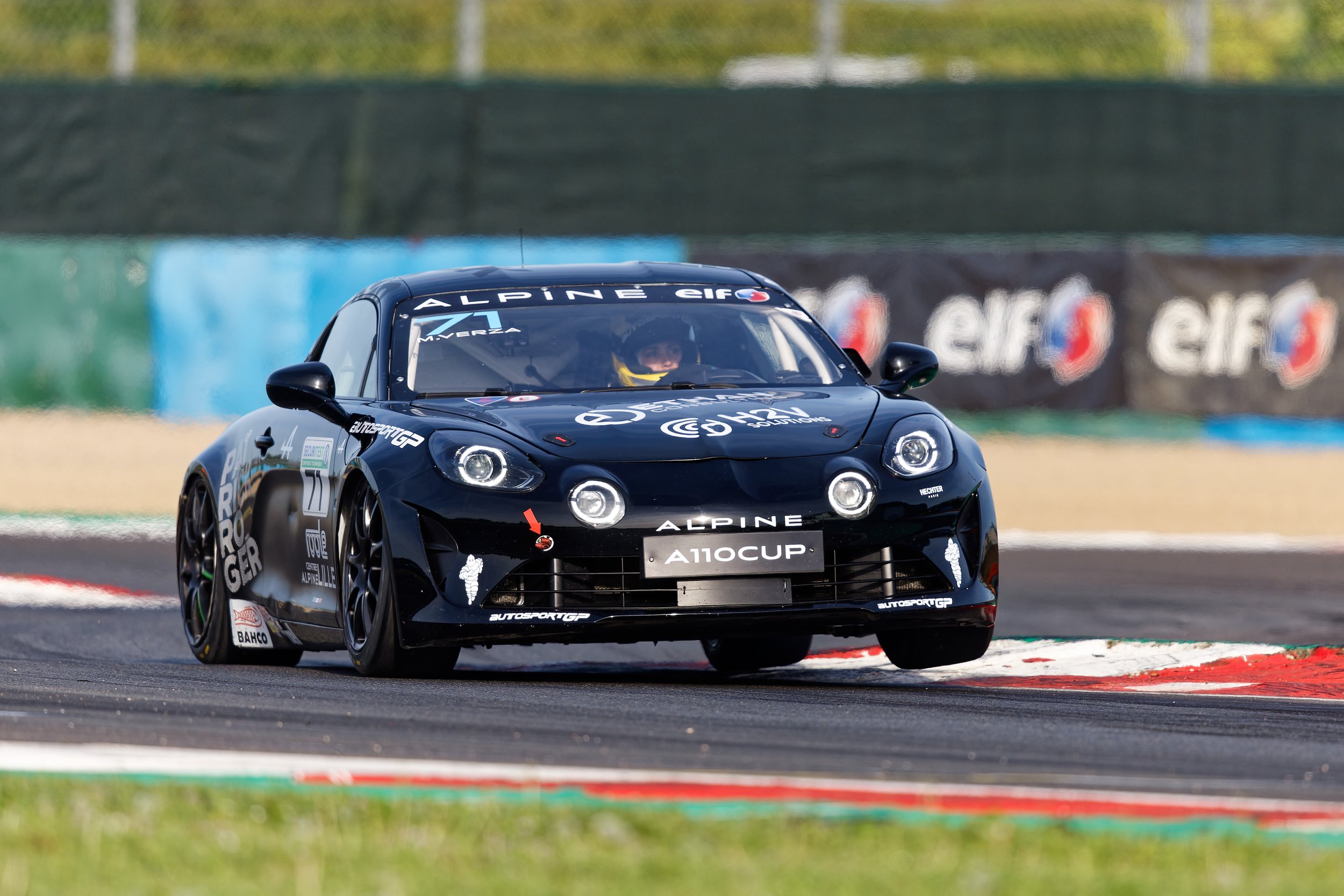 Magny-Cours Alpine Cup Margaux Verza.jpg