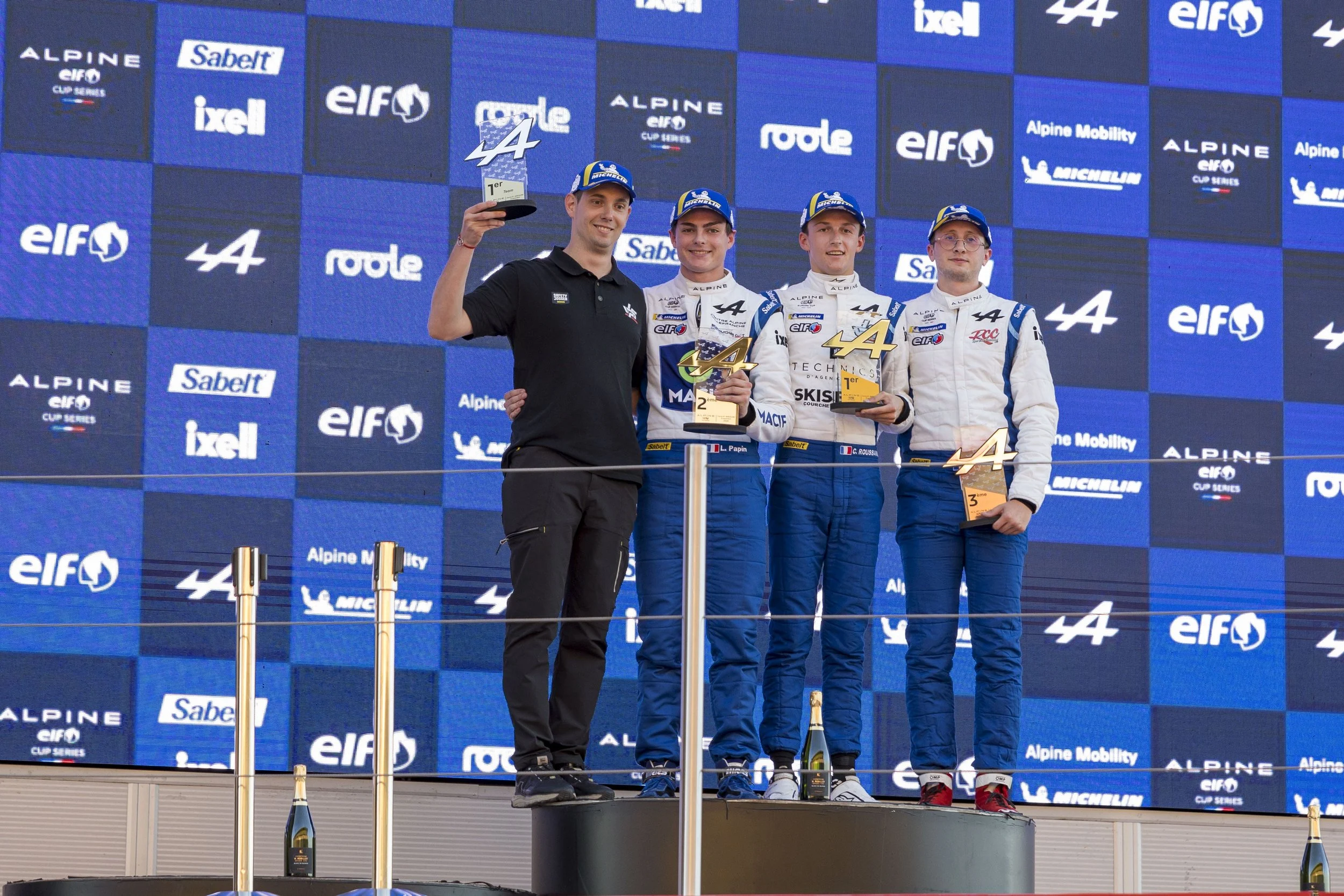 #08 Barcelone Lukas Papin podium.2.jpg