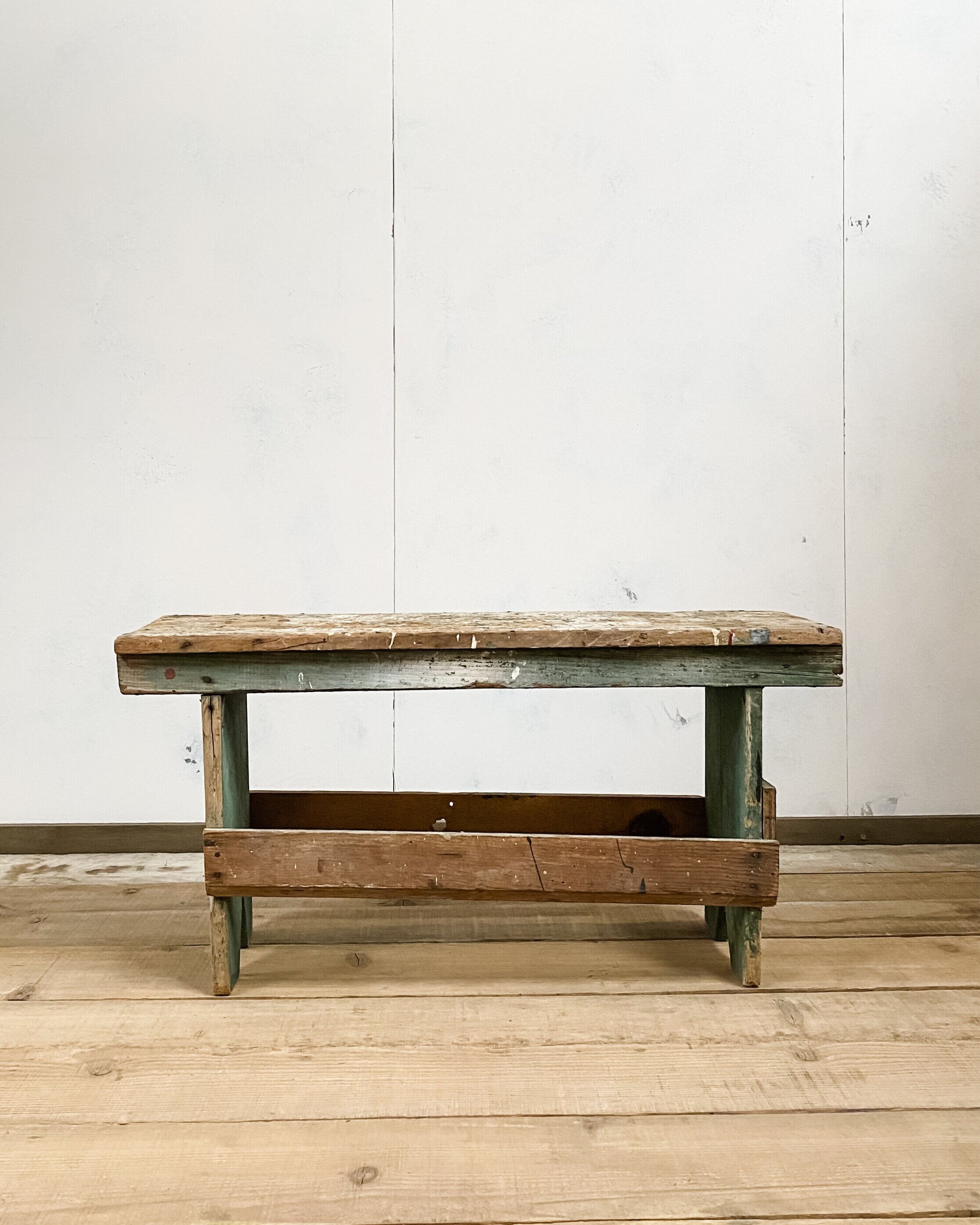 Vintage Amish Painter's Bench