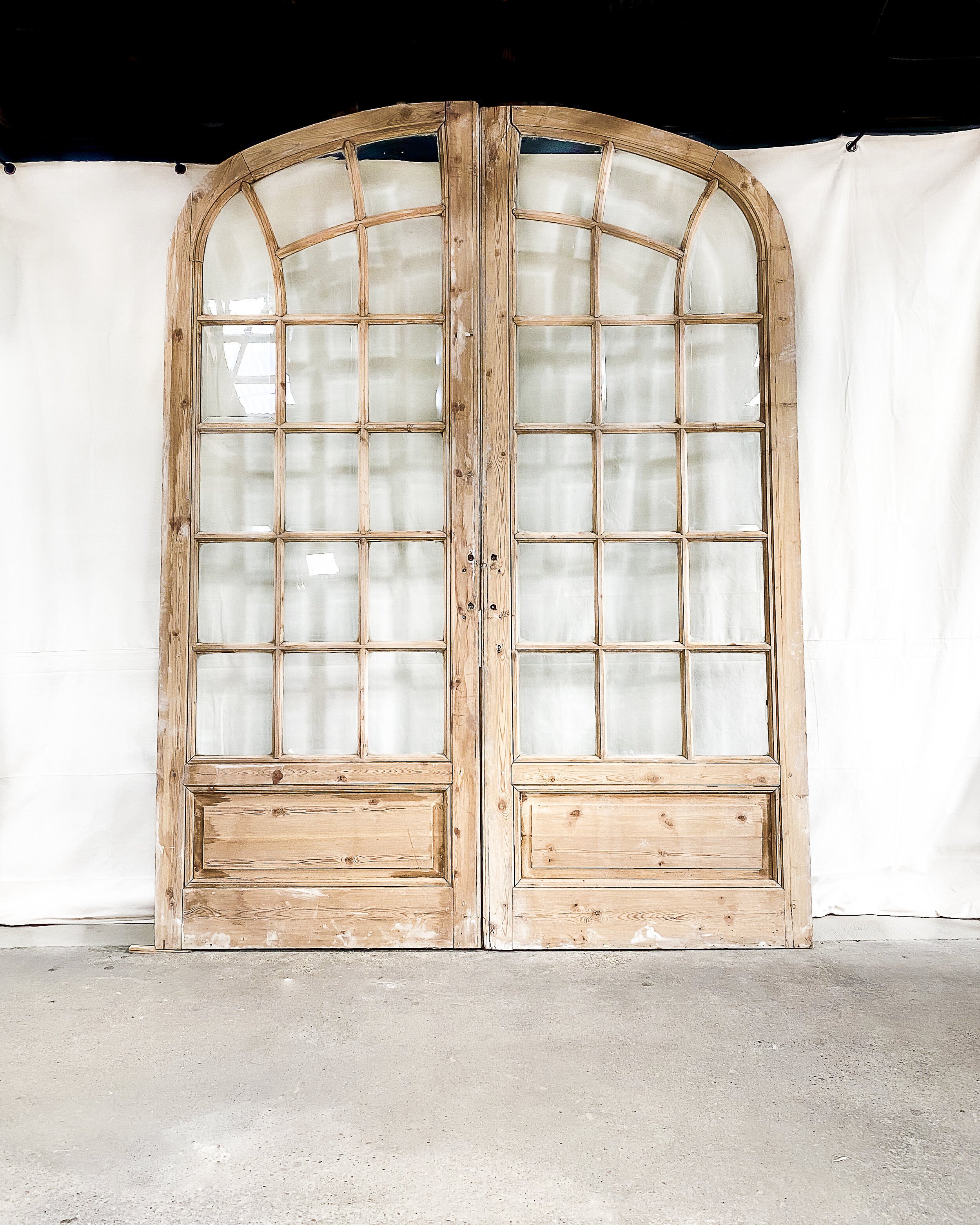 Arched+Beveled+Glass+Doors+15.jpg