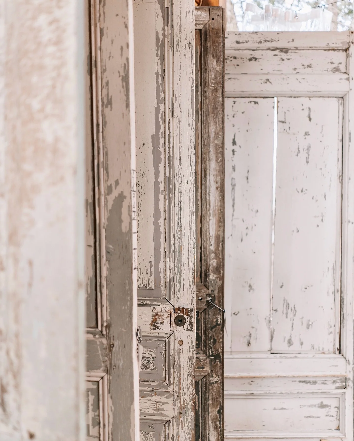 Making a home beautiful starts long before the furniture moves in. It begins with texture . . .  timeworn wall paneling, a door that&rsquo;s held a hundred hellos, an old gate that once opened to another life.

Architectural elements like these add d