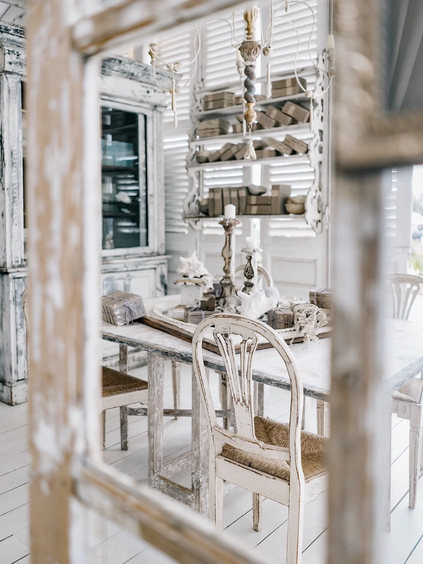 This morning, we set off from our charming historic town of McKinney, TX, on our way to a similar one in Franklin, TN. Both towns embody the spirit of small-town America, with a strong focus on supporting independently owned small businesses. We&rsqu