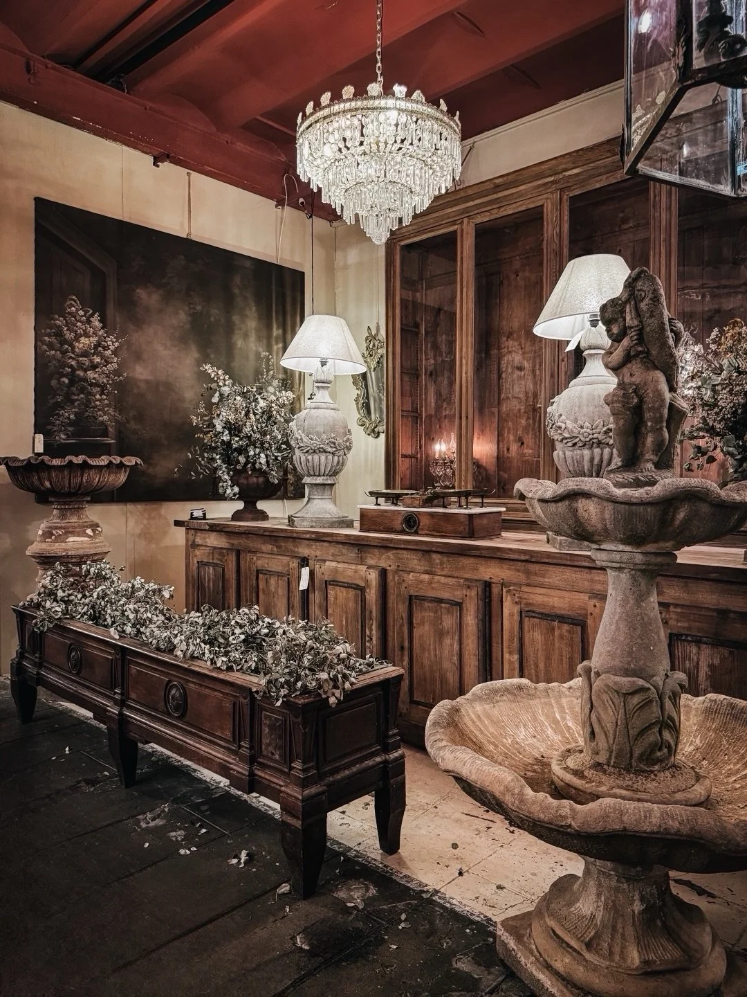 I&rsquo;ve been sourcing antiques and shipping containers from Europe since 2009, and somehow this was my very first visit to L&rsquo;Isle-sur-la-Sorgue.

If you&rsquo;re an antique dealer, designer, or vintage enthusiast, chances are you&rsquo;ve he