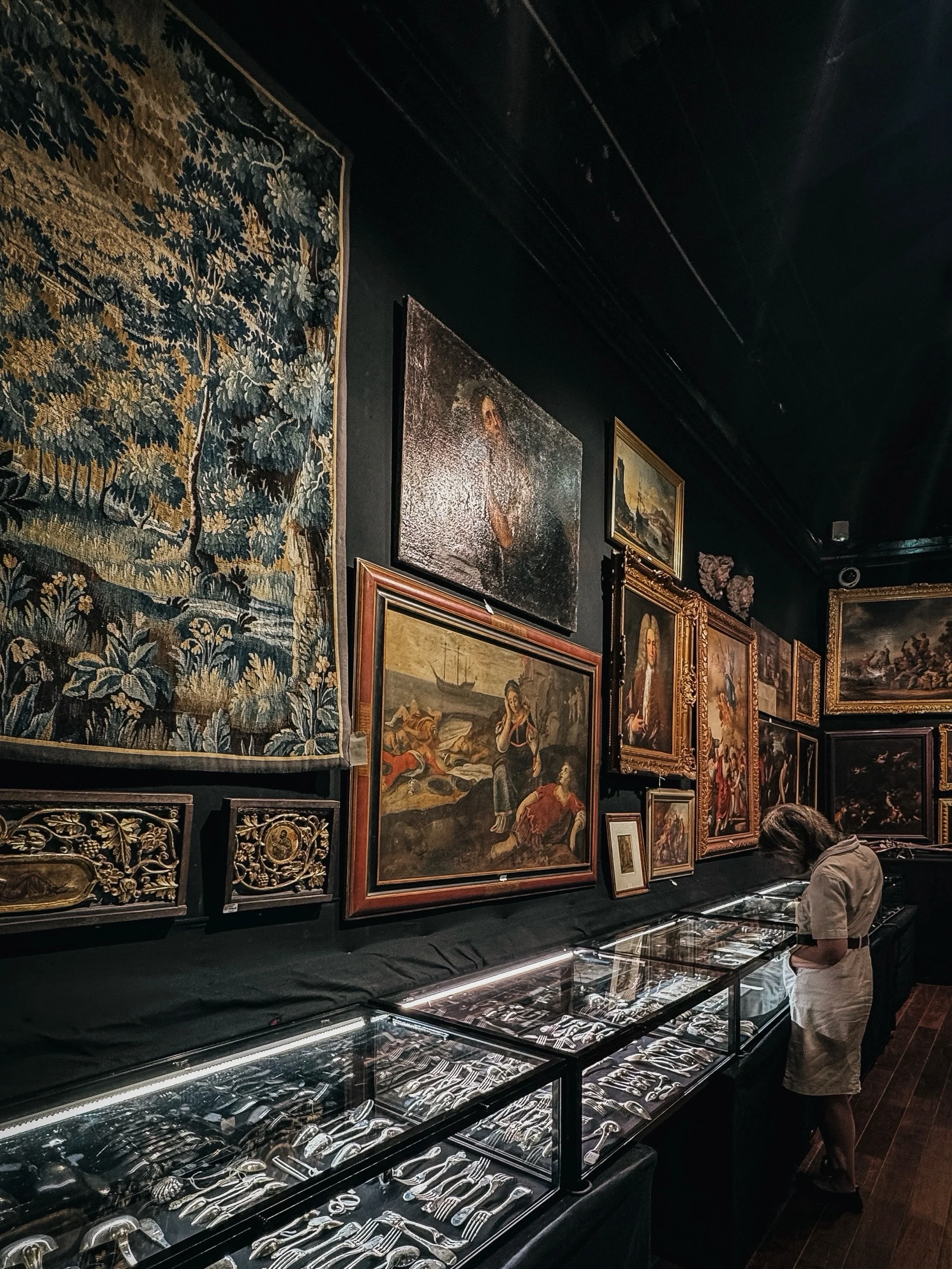 H&ocirc;tel Drouot has been at the heart of the Paris art market since 1852, with auction rooms filled with art, antiques, silver, furniture, and decorative objects.

While in Paris, Robert and I had the opportunity to explore the exhibition rooms an