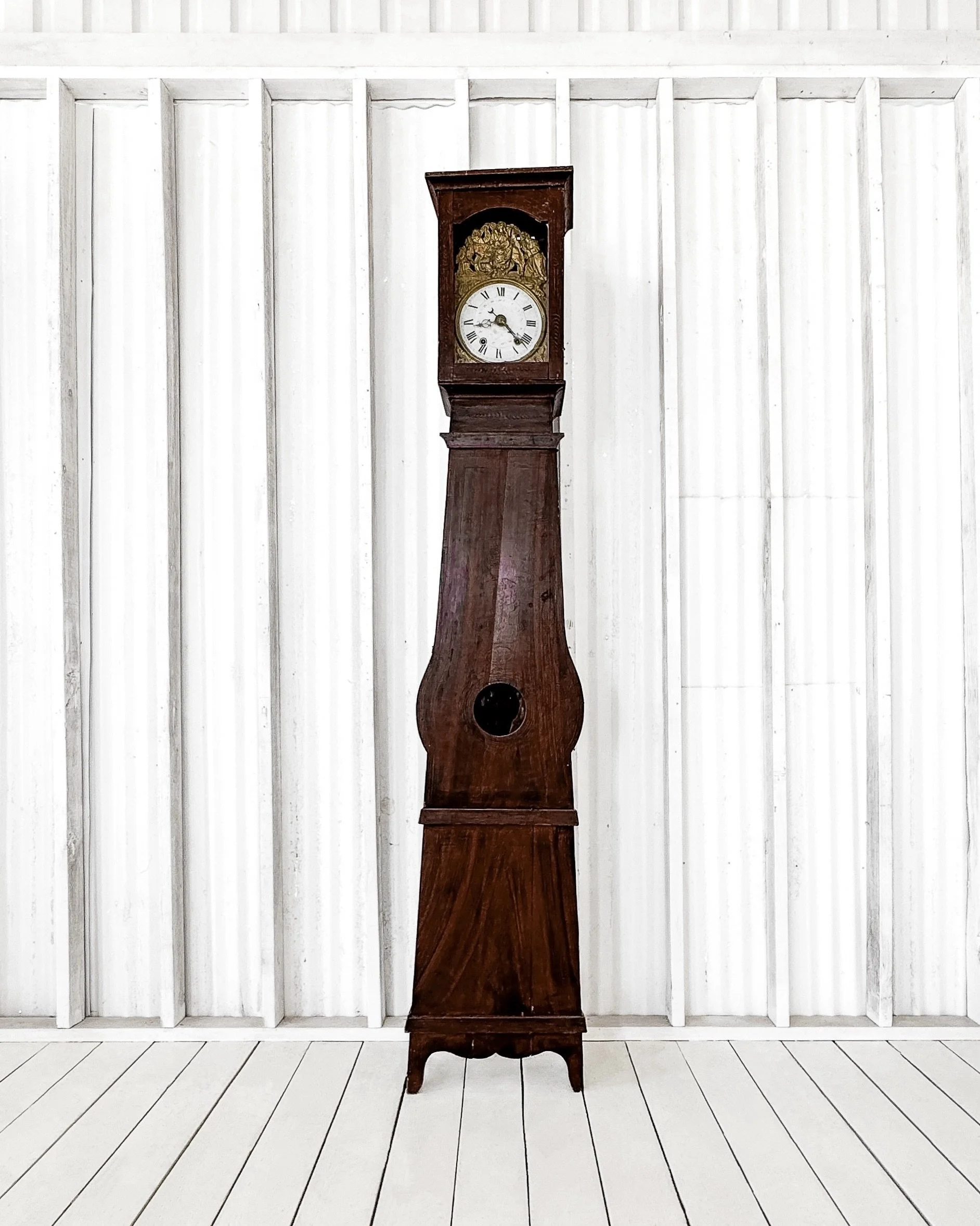Proof that good looks are timeless. Even when the clock has stopped. 😉

Crafted in France nearly two centuries ago, this tall case clock has long since earned the right to be appreciated for more than keeping time.

Its pine case was originally fini