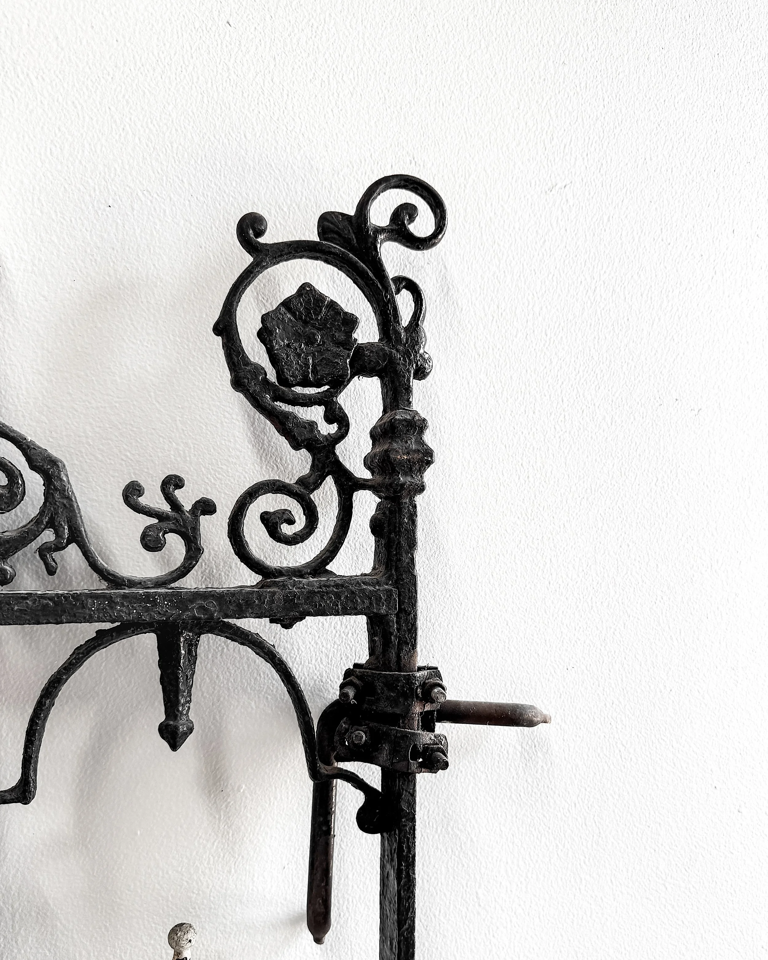 Decorative Cast Iron Victorian Garden Gate