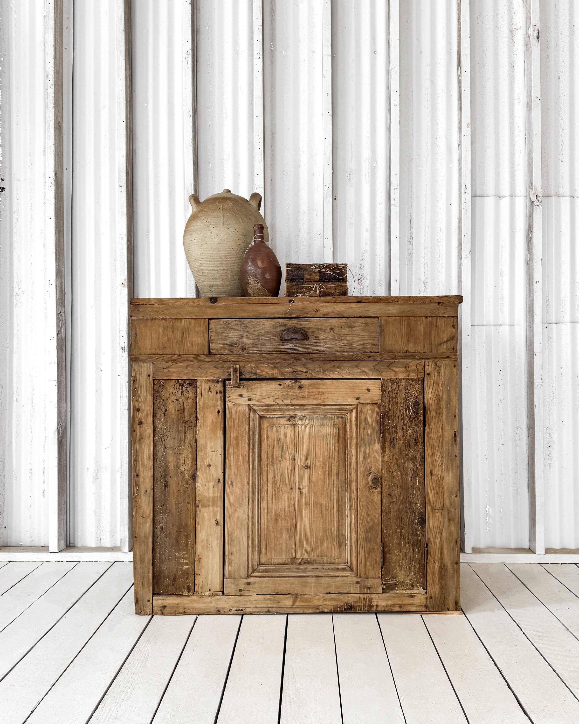 Rustic Pine Alpine Cabinet with Single Drawer