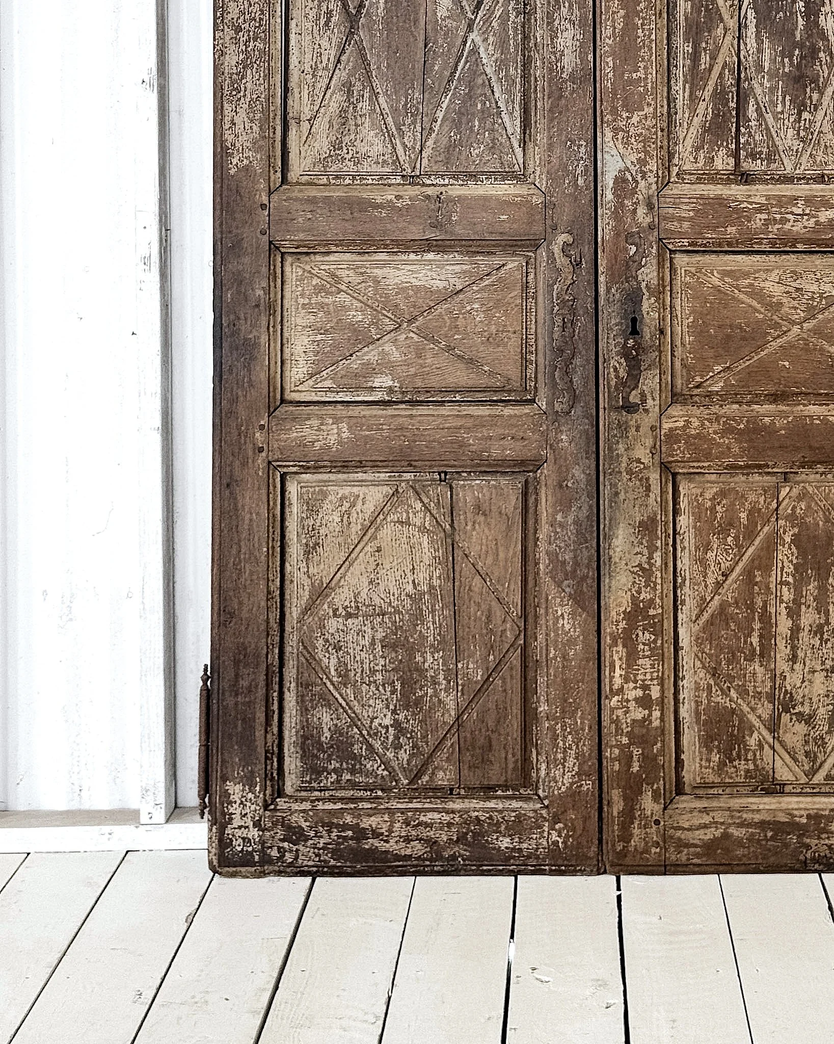 (Pair) Wardrobe Doors, 3 Panel, 48" x 66.25"