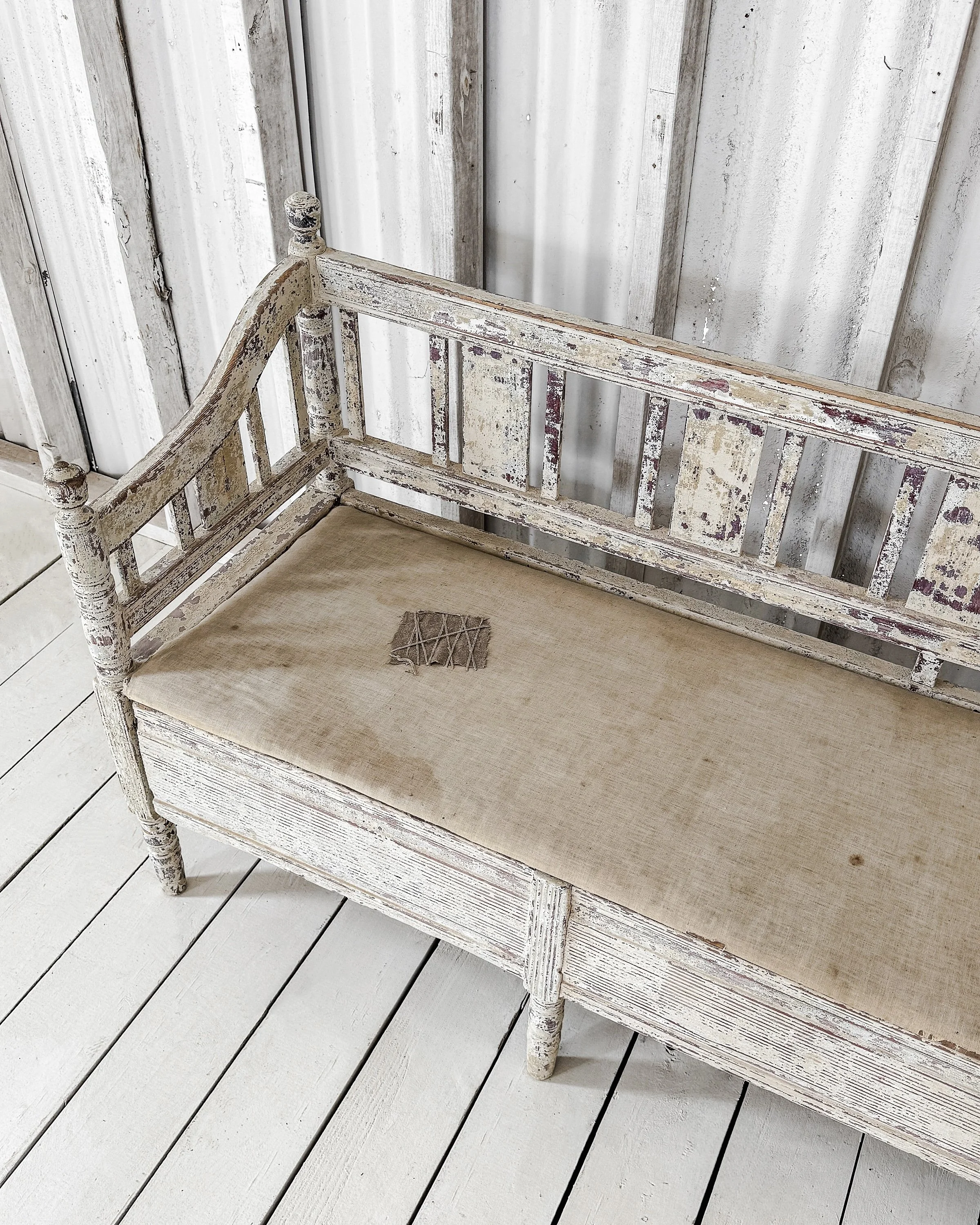 Swedish Slagbänk Storage Bench with Spindle Back